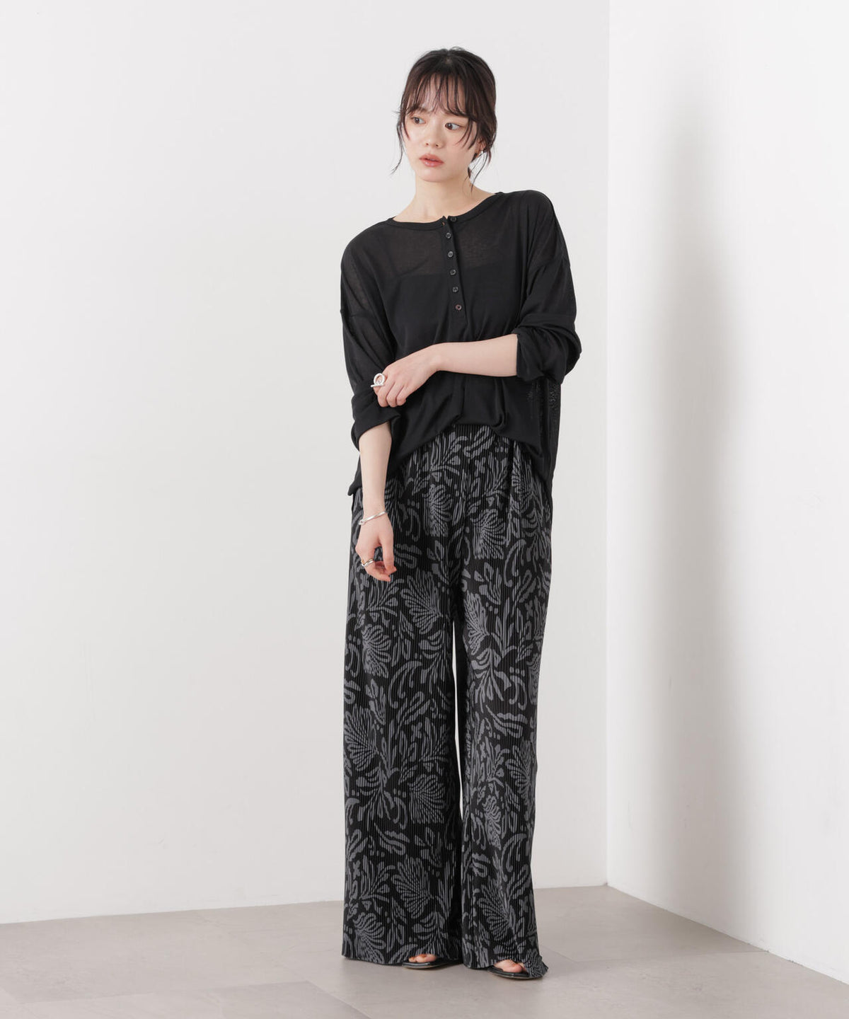 ボタニカル柄プリーツパンツ セルフカット可能 6736227301
