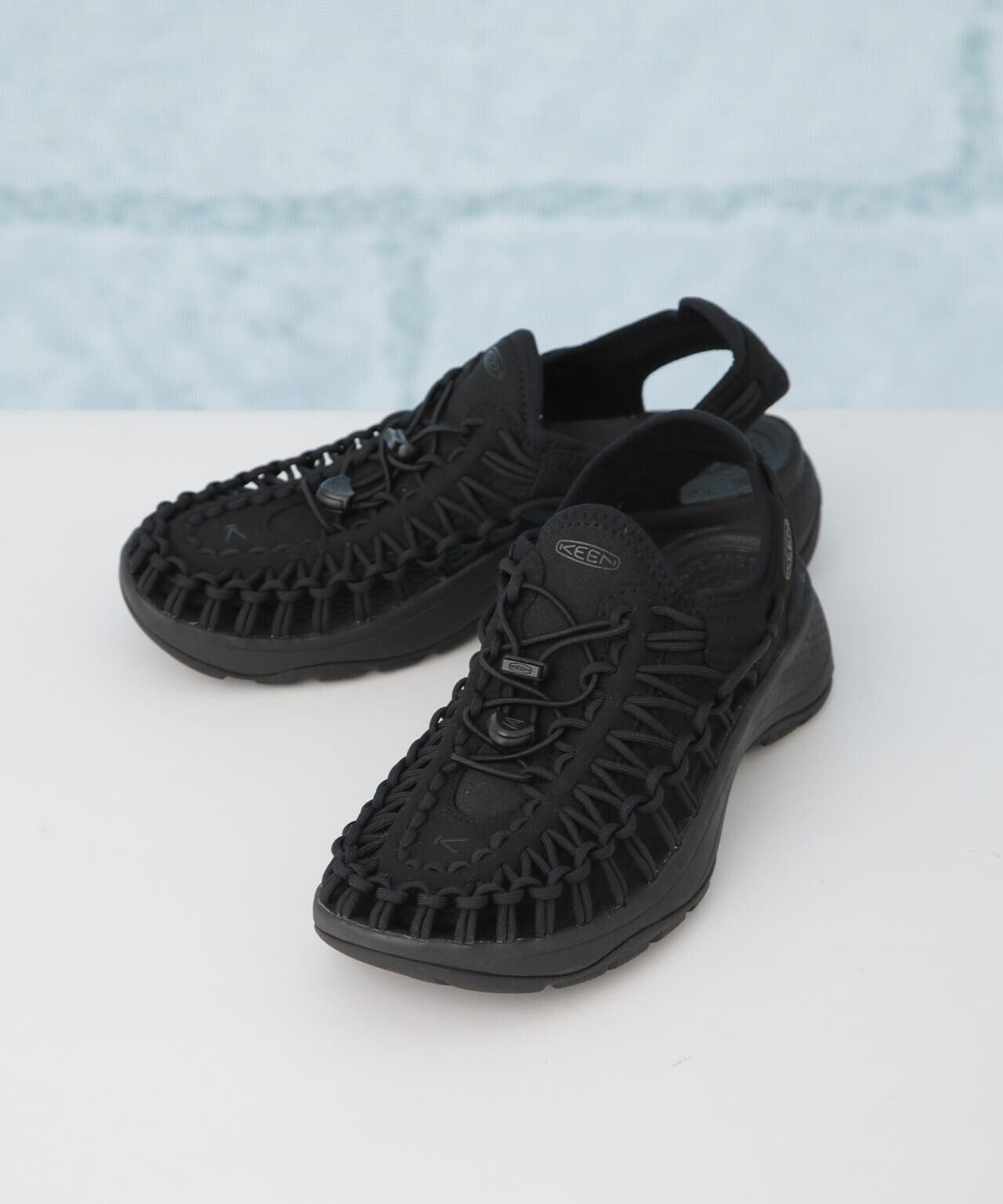 KEEN/UNEEK ASTORIA ユニーク アストリア ブラック 6714135192