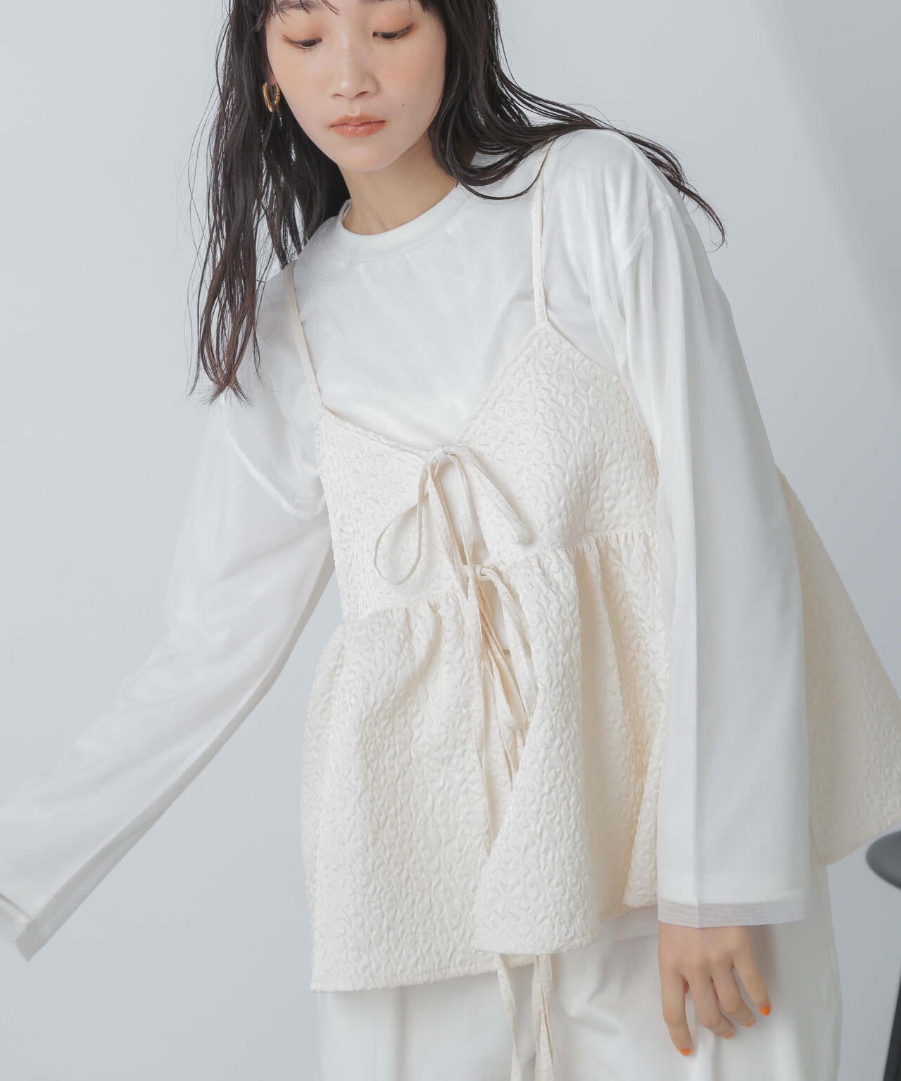 チュールレイヤードロングスリーブTシャツ 6734123307