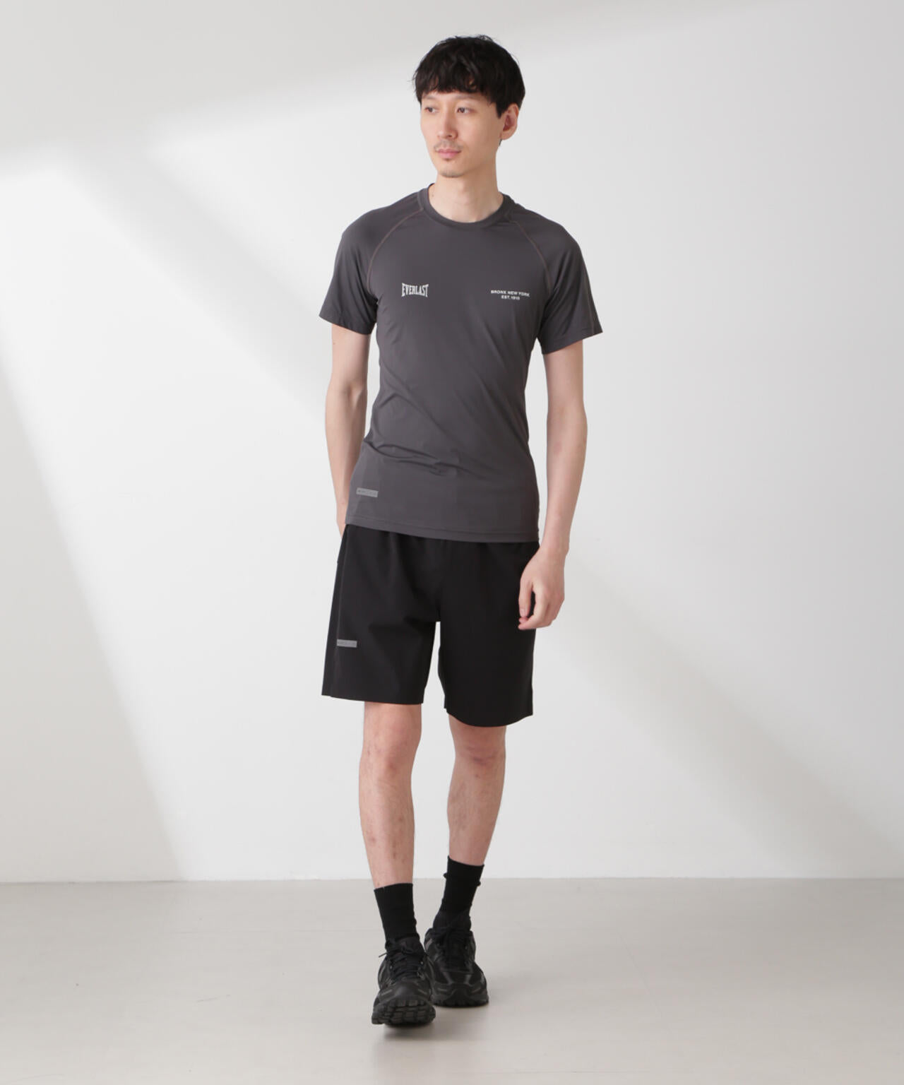 「EVERLAST」 ジャストフィット GYM Tシャツ 6685124242