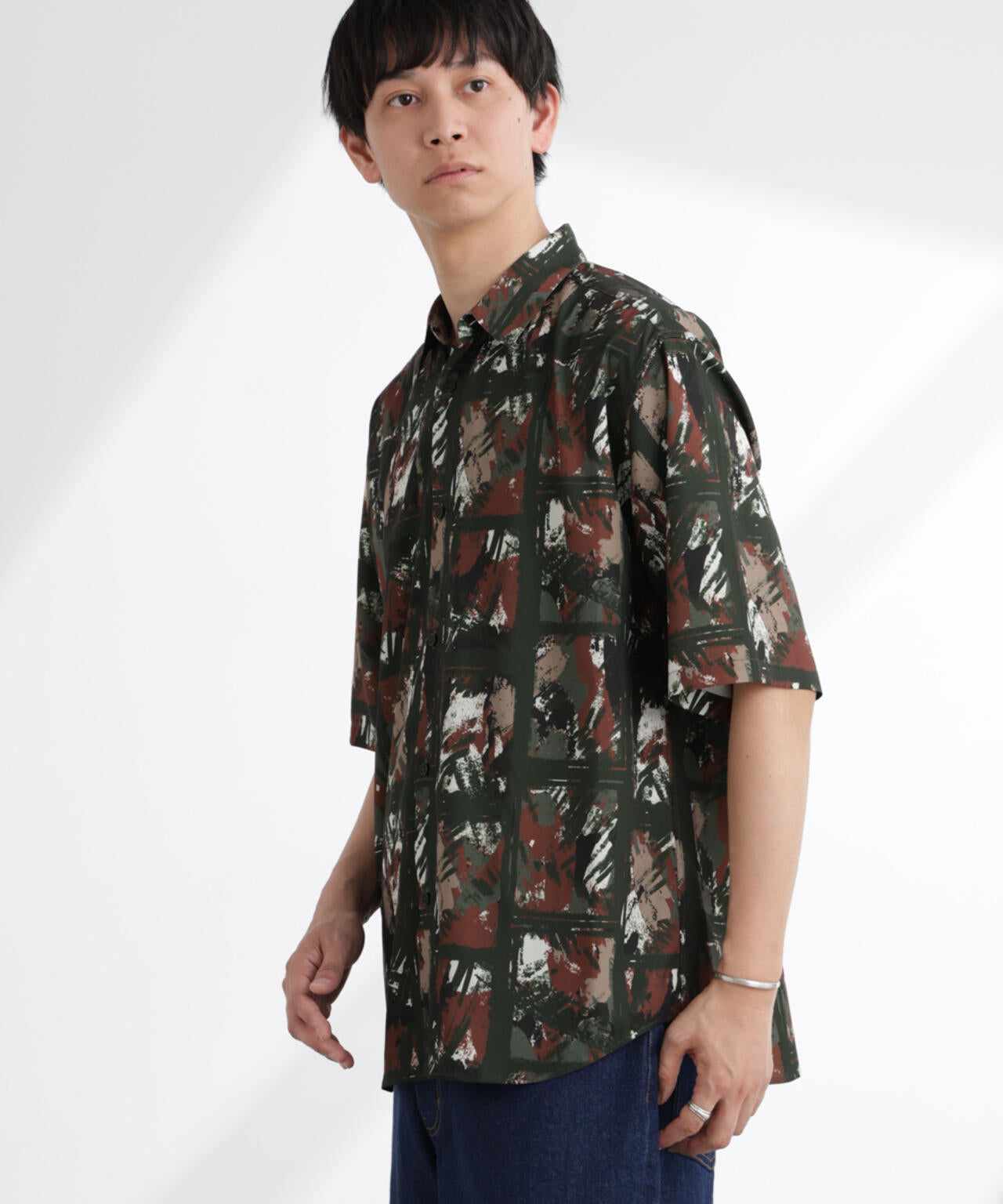 アート柄シャツ 半袖 6725121222