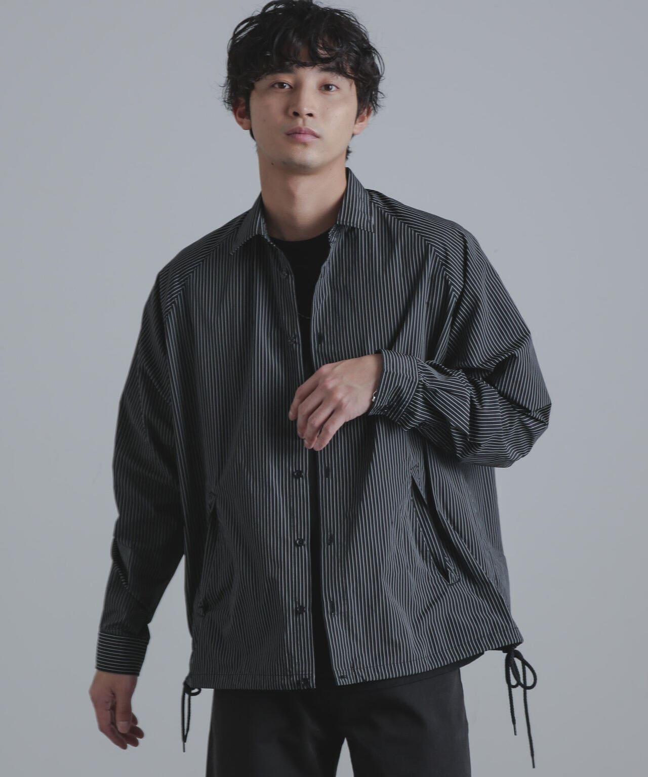 総柄サイドスピンドルコーチシャツジャケット 6684112216
