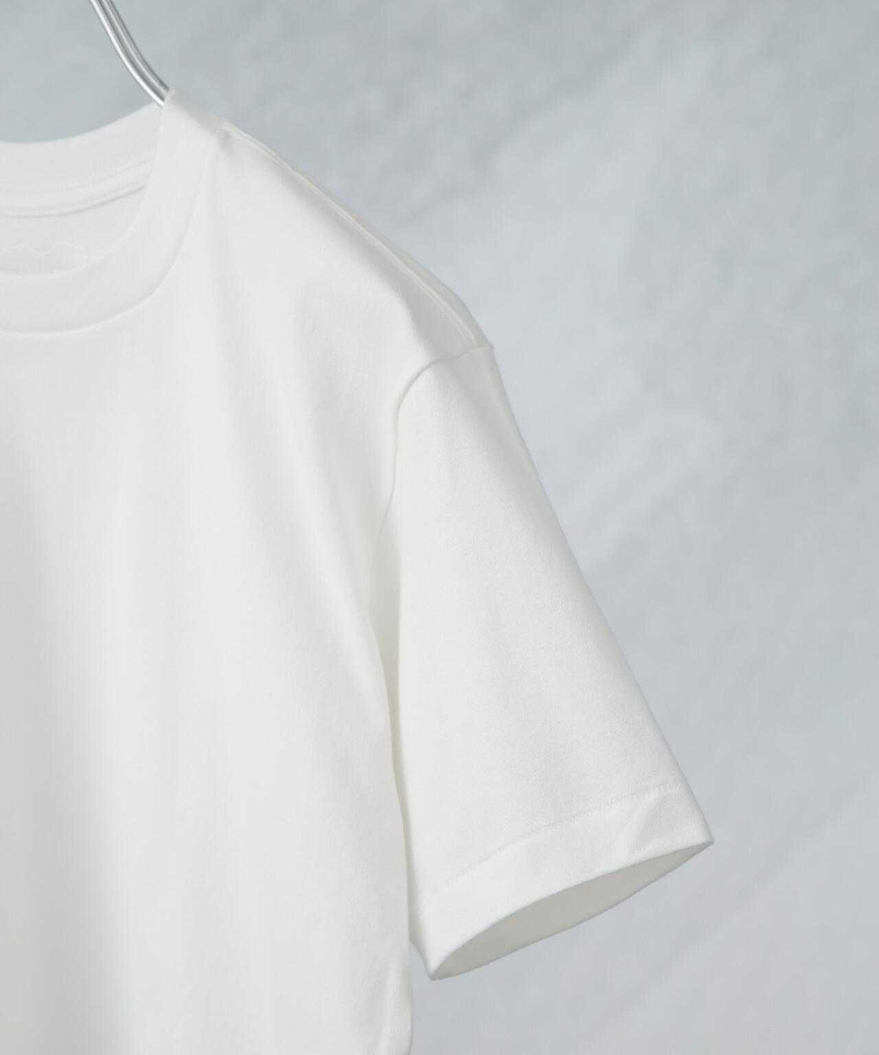 Hanes/1P T-SHIRTS SHIRO クルーネックTシャツ 6715124010