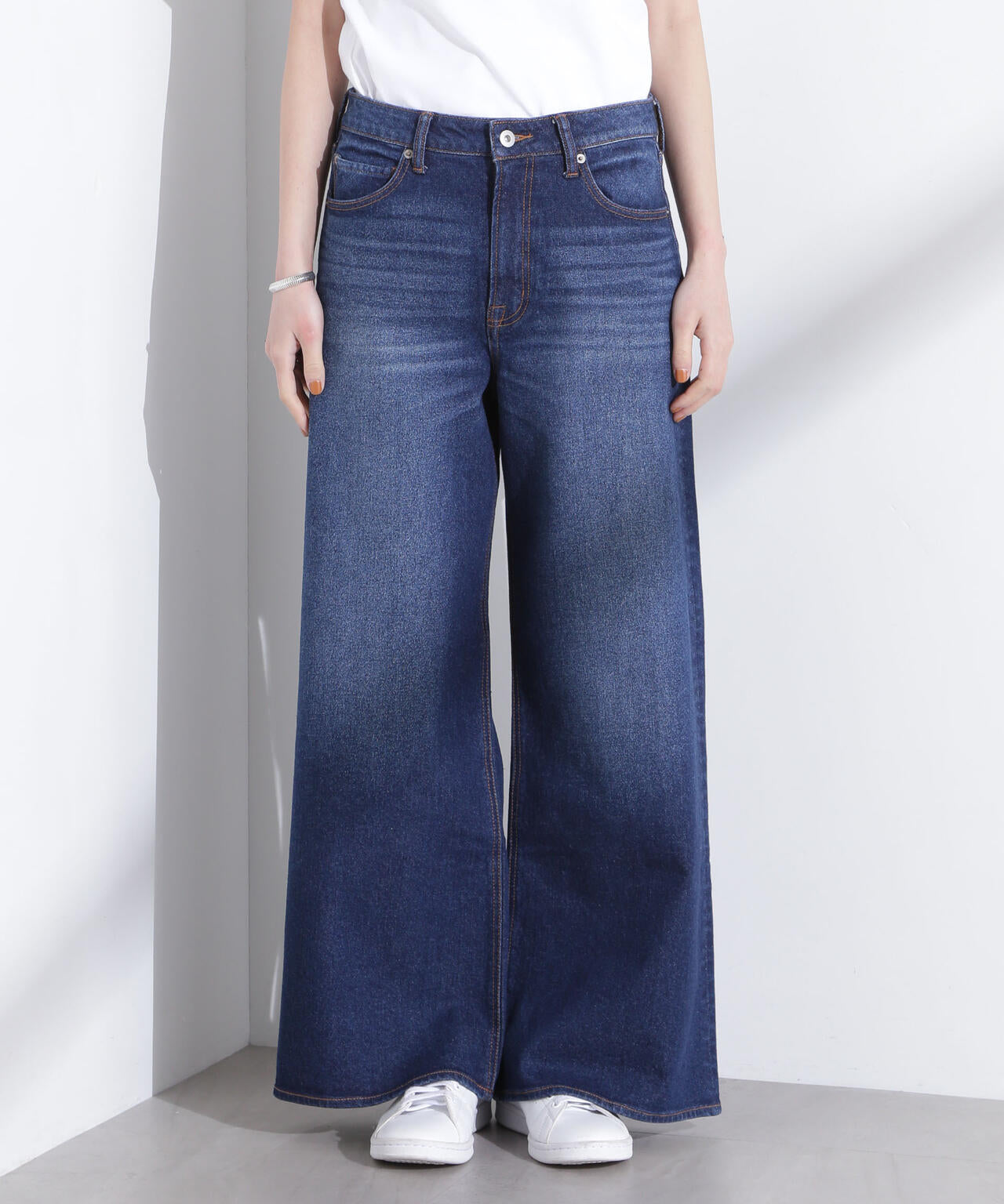 「MC」”TIMELESS WARDROBE”ワイドフィットデニム 6695127317