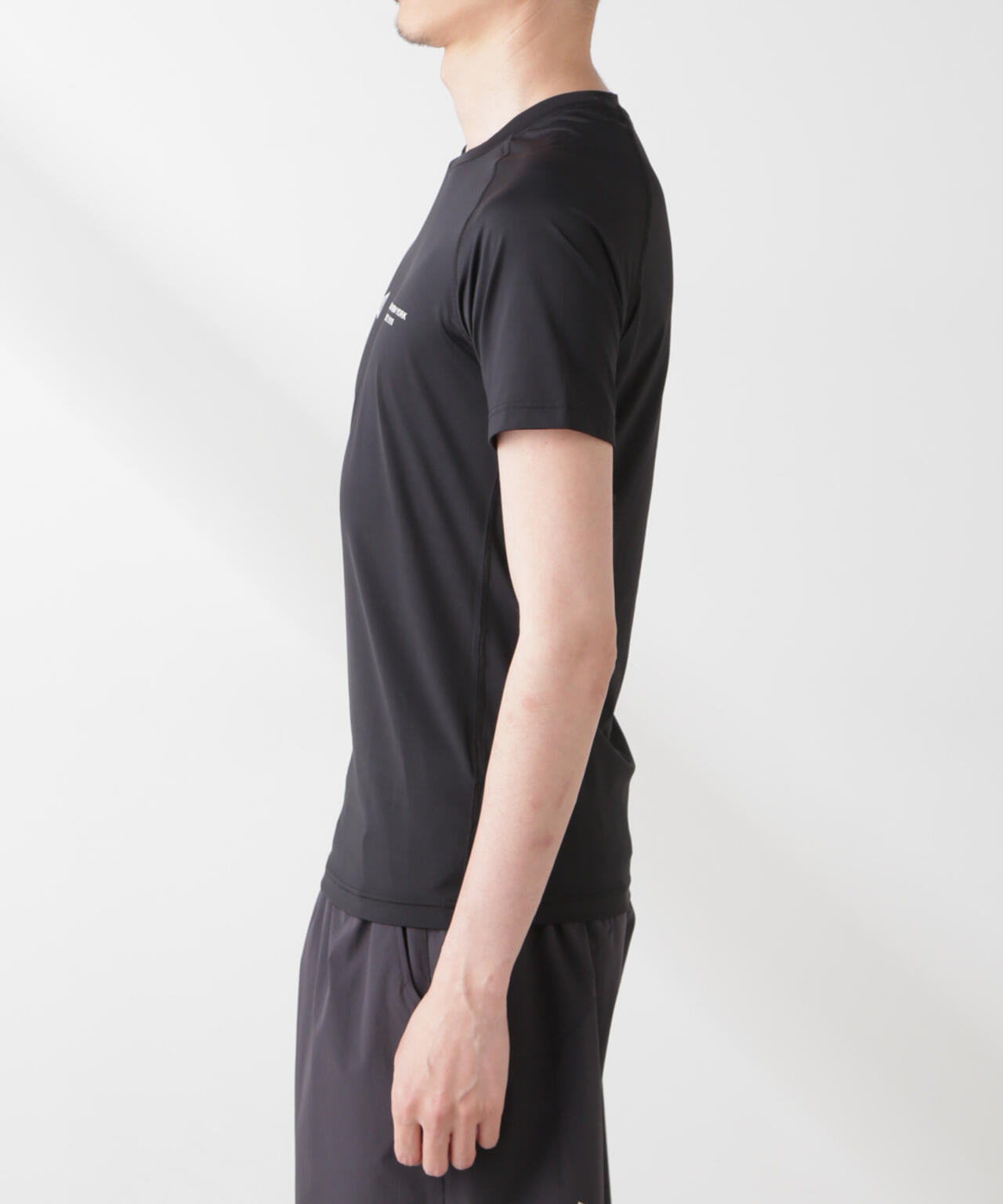 「EVERLAST」 ジャストフィット GYM Tシャツ 6685124242