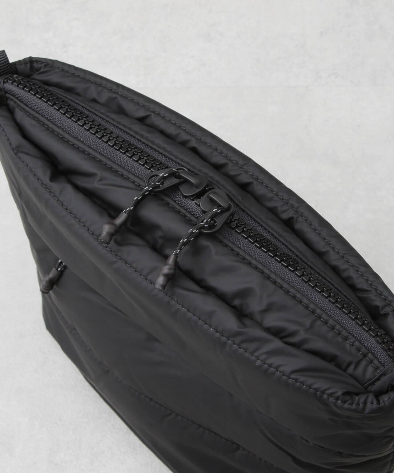 Topologie/Besace Puffer 6705132175