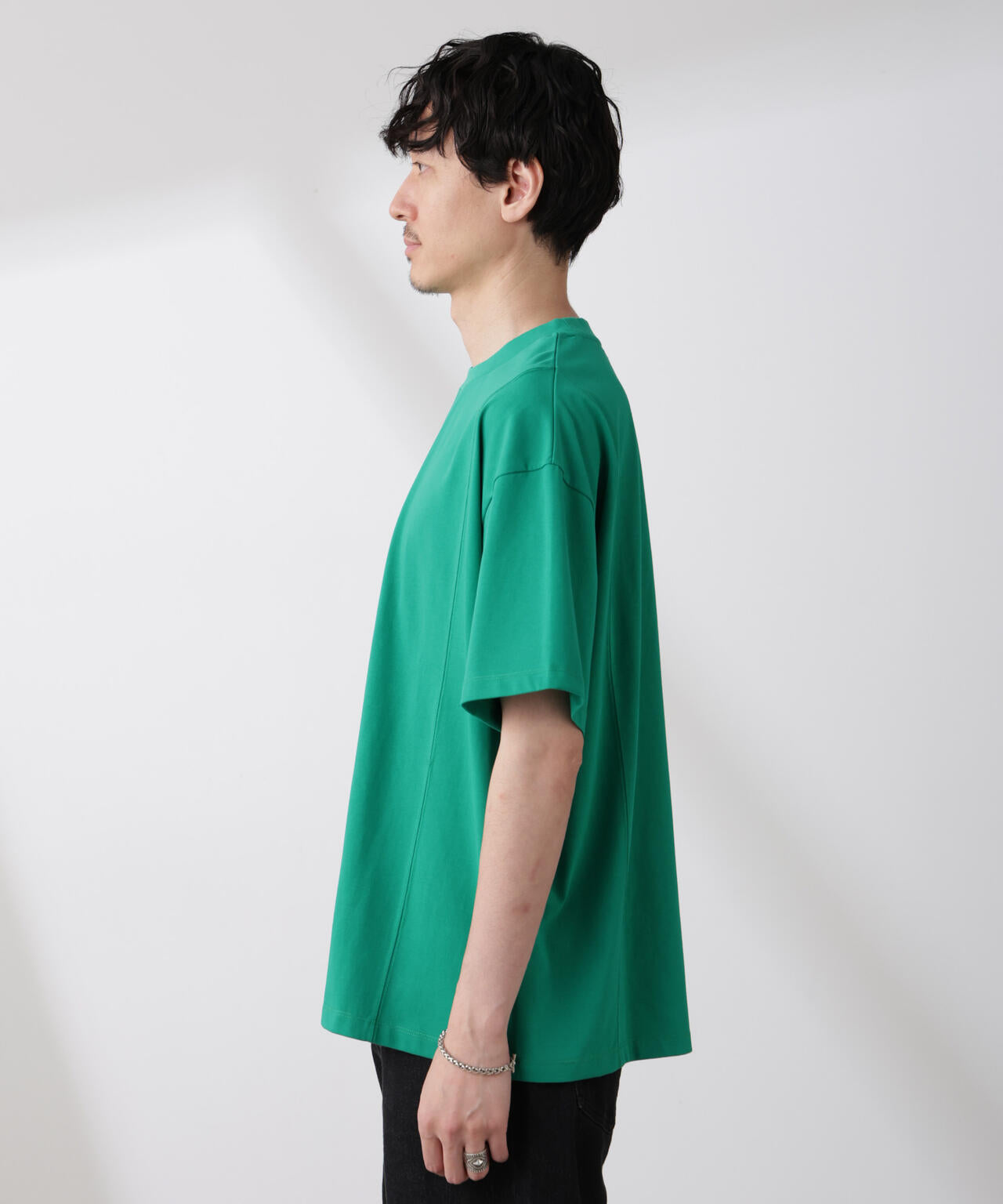 「NJ/CLUB」 ENRICHプリント切り替え Tシャツ 6685124223