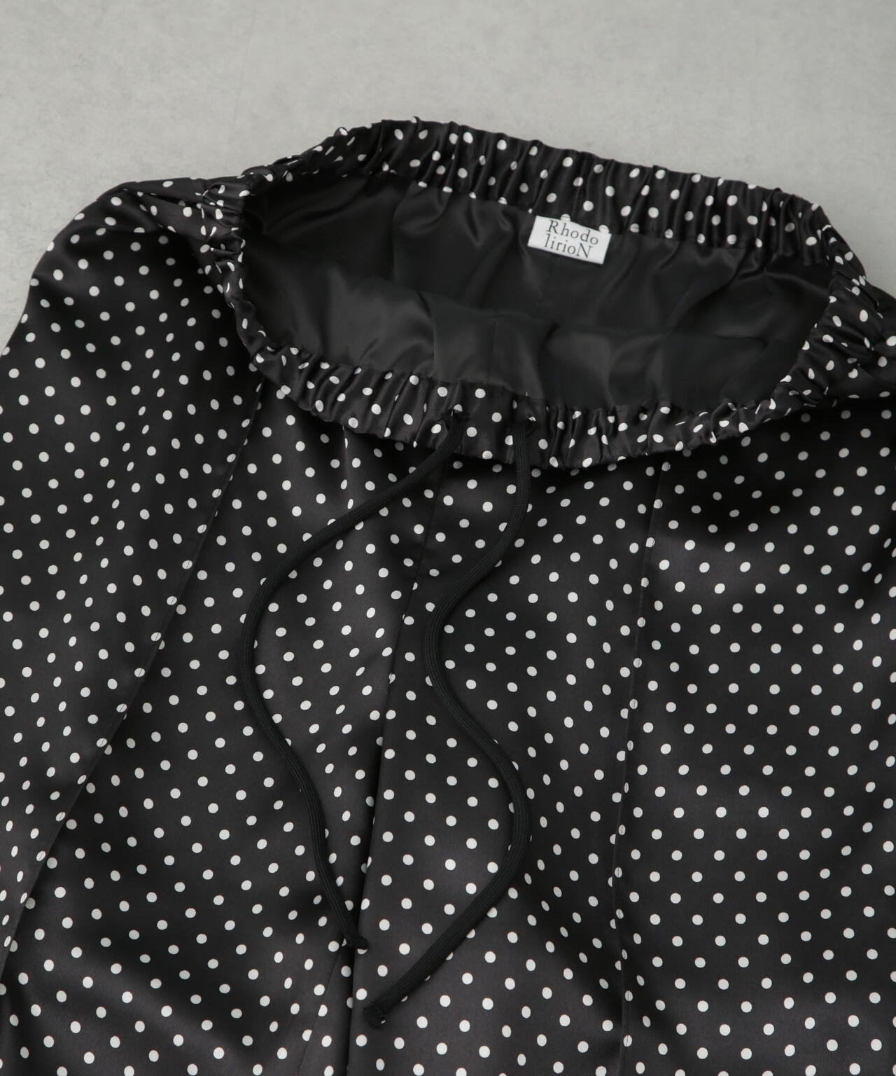 RhodolirioN/Pin Tuck Flare Pants Dots 6715127037