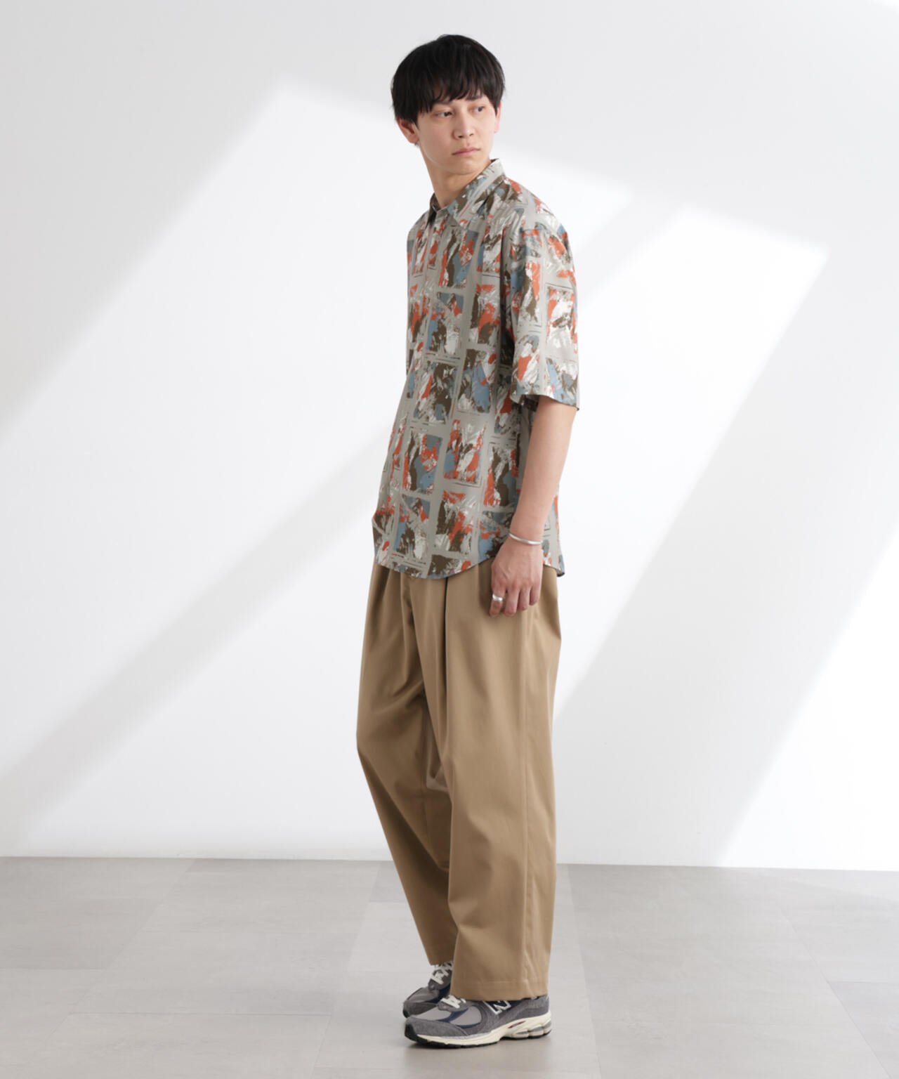 アート柄シャツ 半袖 6725121222