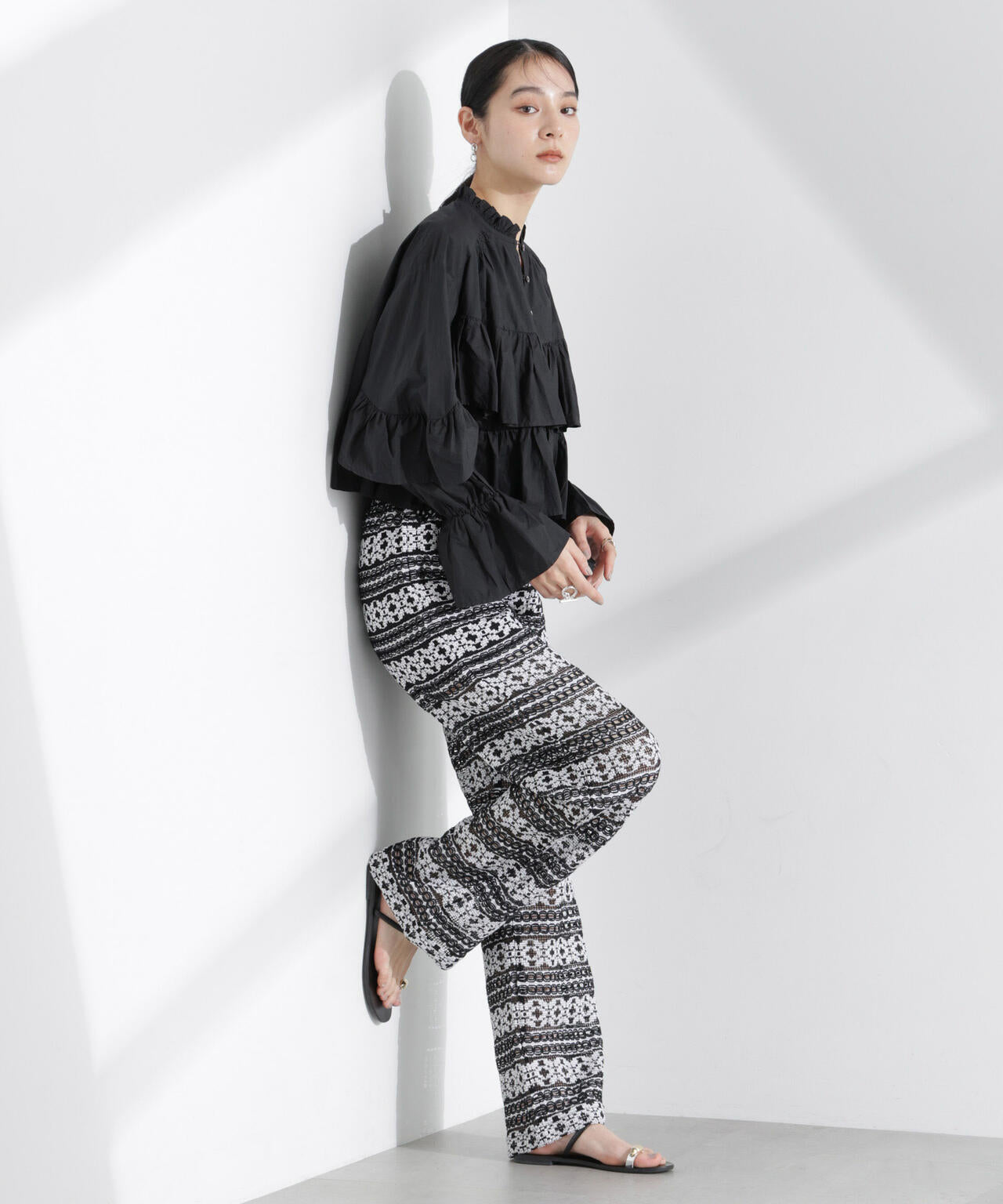 Sara mallika/COTTON VOLUMEFRILL SHORTBLOUSE 6715120034