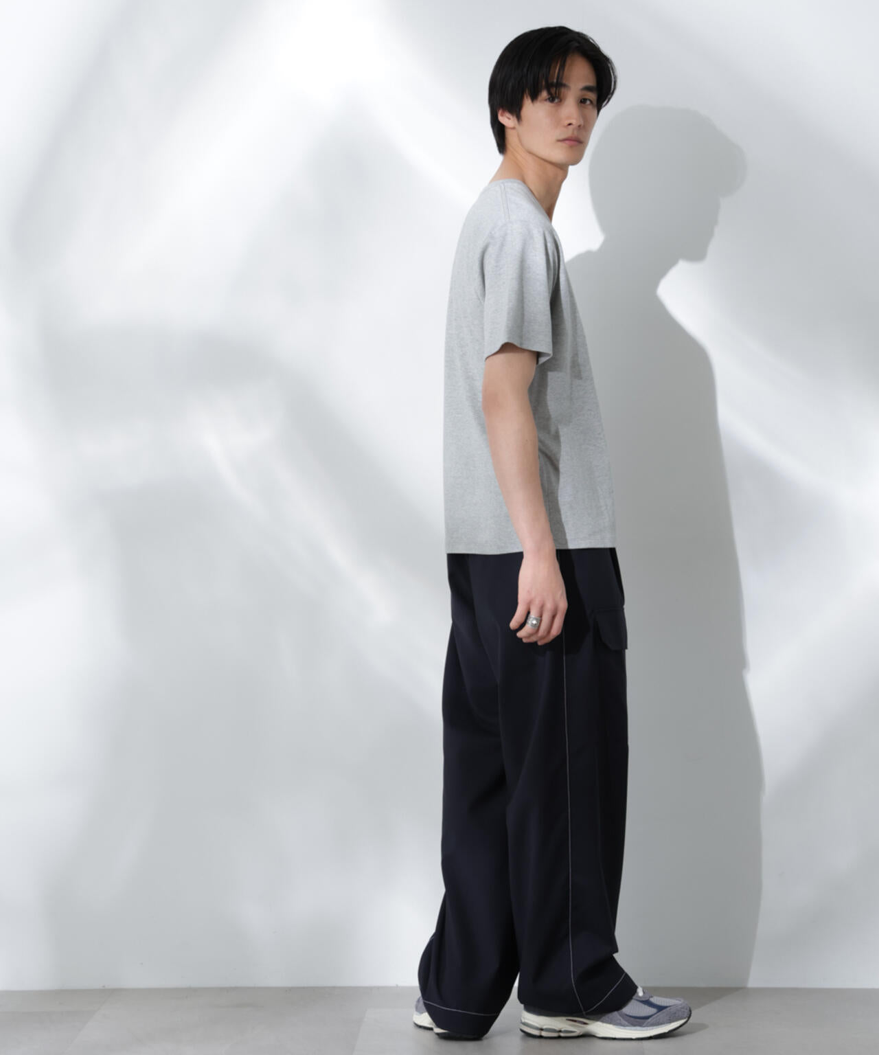 WEB限定/Anti Soaked(R) 汗染み防止 Vネック レギュラーシルエットTシャツ 6685124206