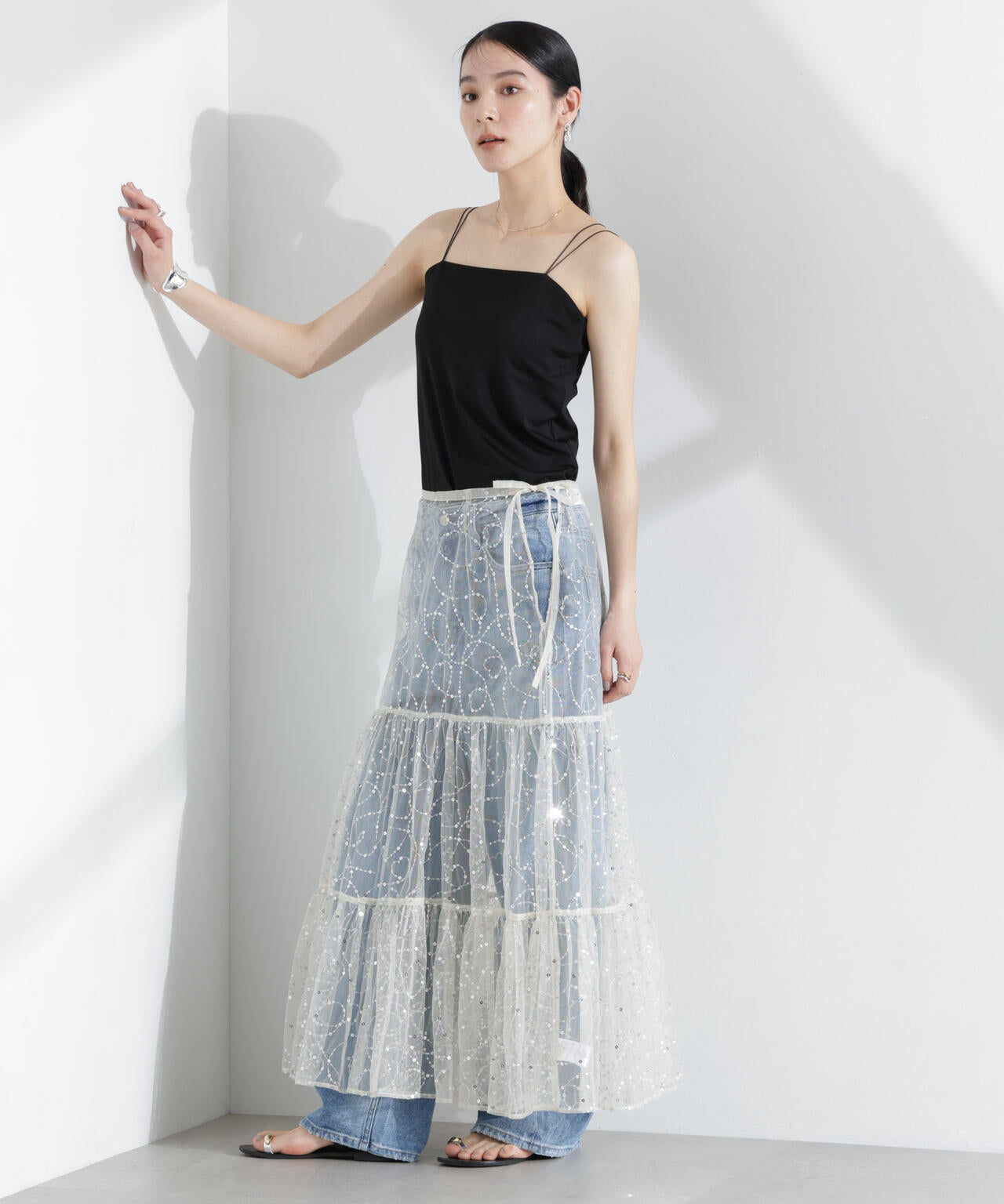 Sara mallika/SHINY SEQUIN EMBROIDERY SKIRT 6715130014