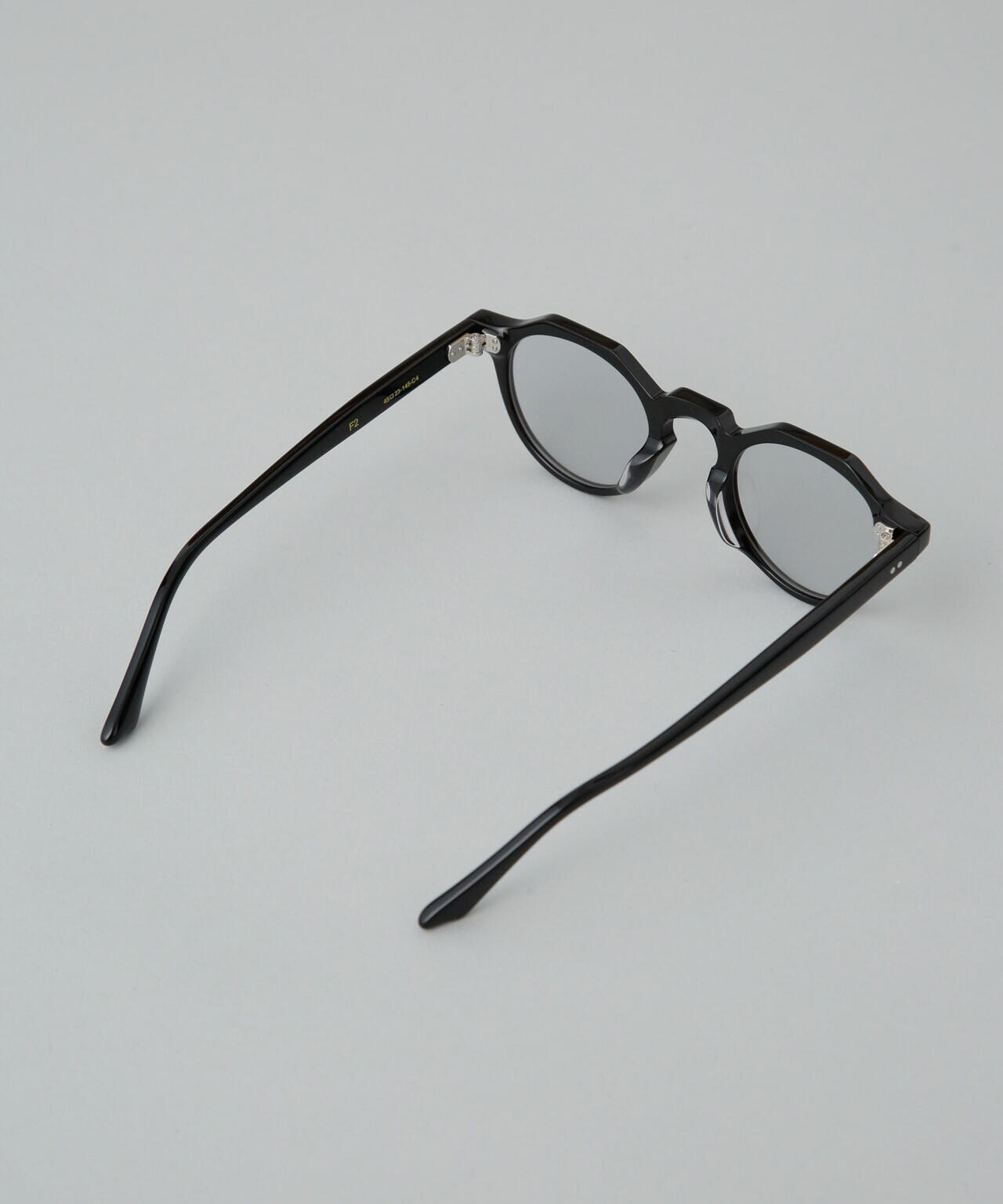 NEW.(Few.)/F2 6704140010