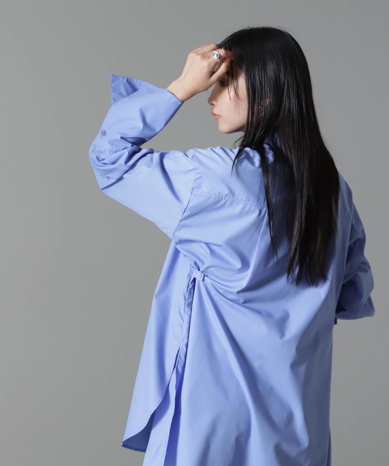 サイドタブ付ワイドスリーブシャツ 6734220314