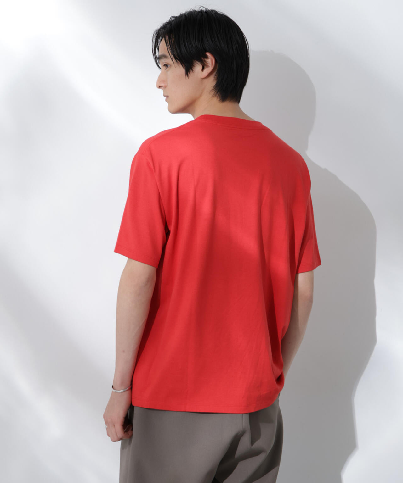 Anti Soaked(R)汗染み防止 De Light ミドルシルエットTシャツ 6685124211