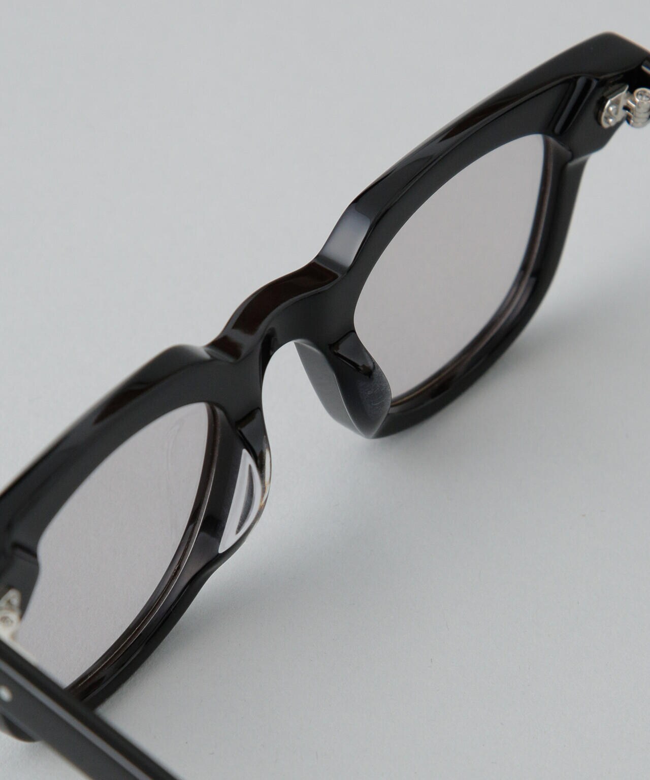 NEW.(Few.)/F19 6704140004