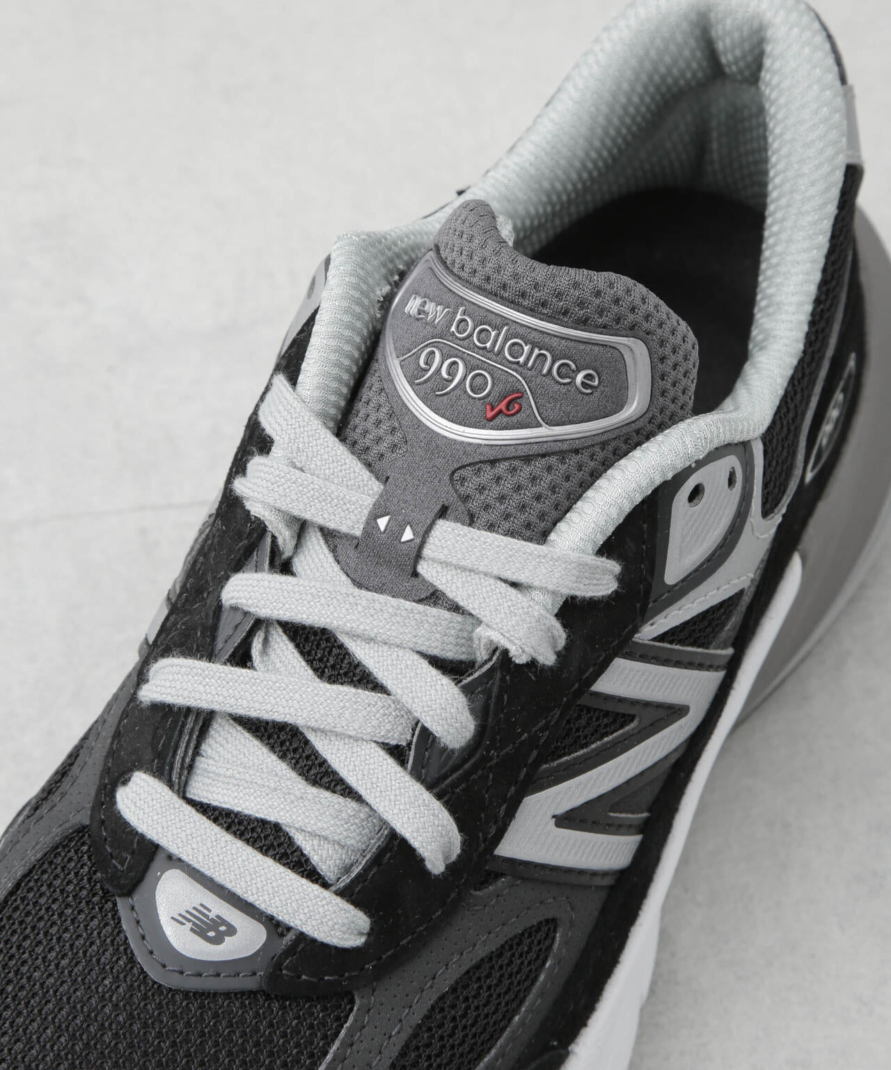 new balance/W990v6 6715134009