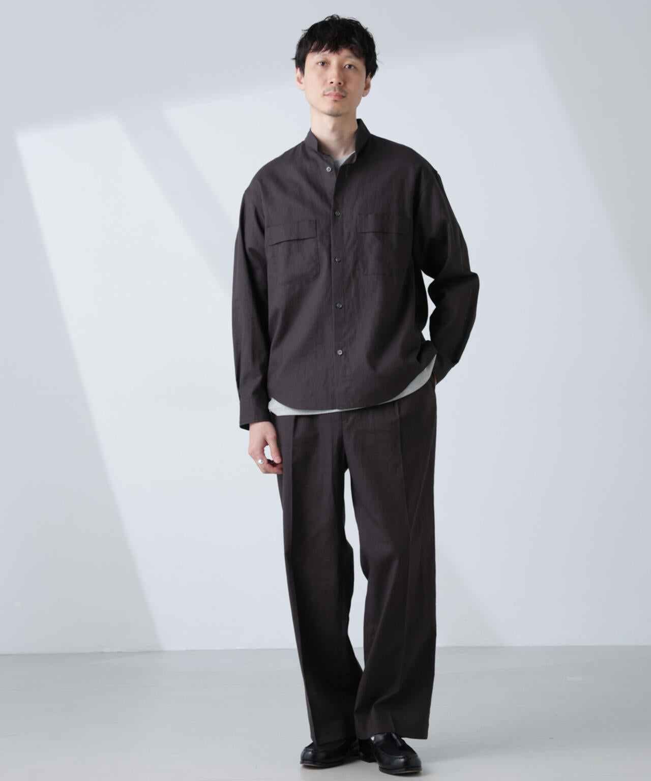 「BELGIUM LINEN FABRICS」リネンコットンスタンドカラーシャツ 6685120219