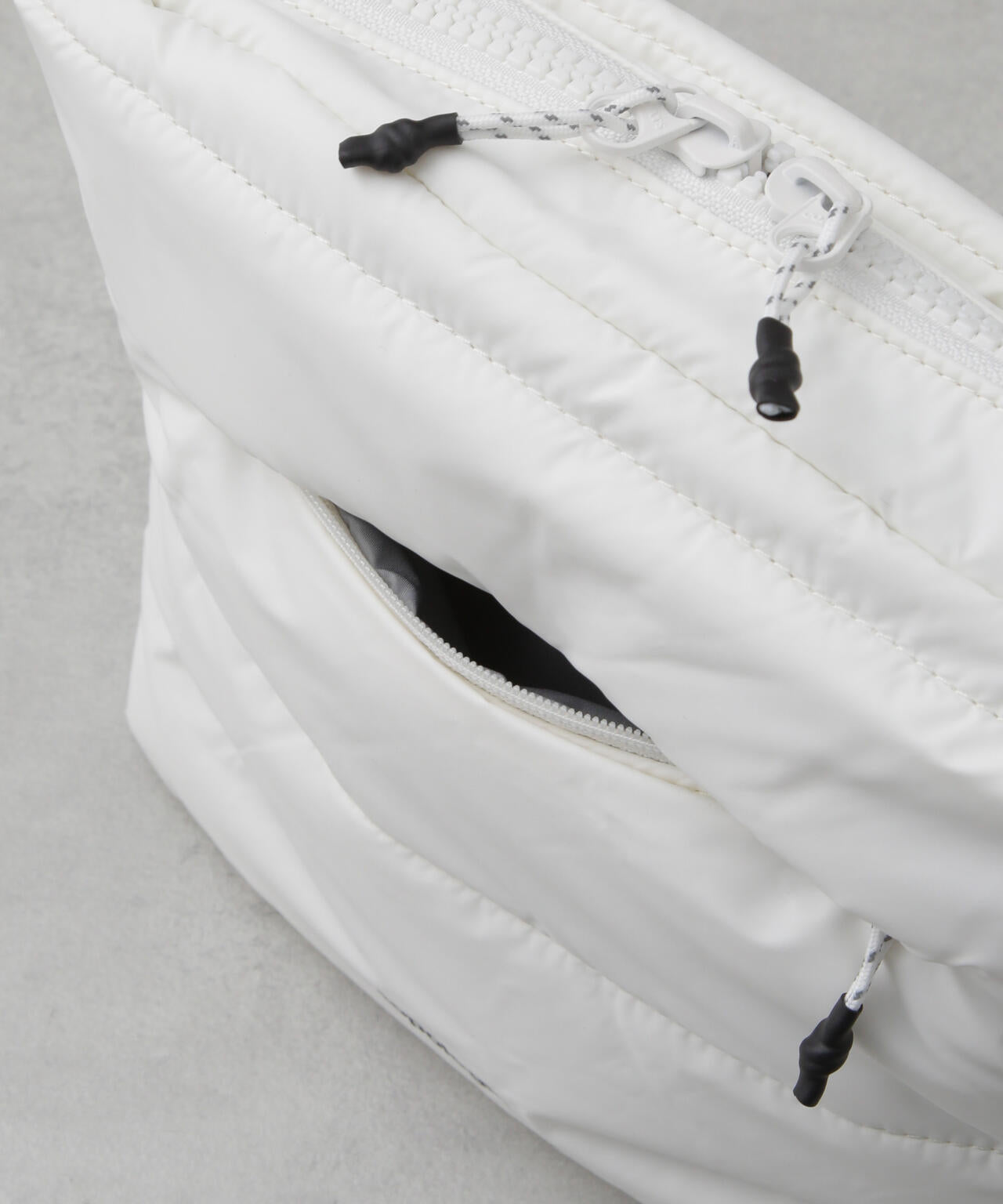 Topologie/Besace Puffer 6705132176