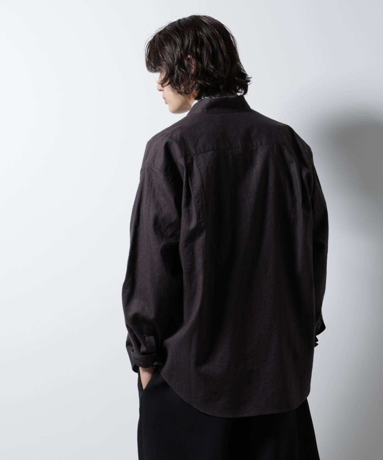 「BELGIUM LINEN FABRICS」リネンコットンスタンドカラーシャツ 6685120219
