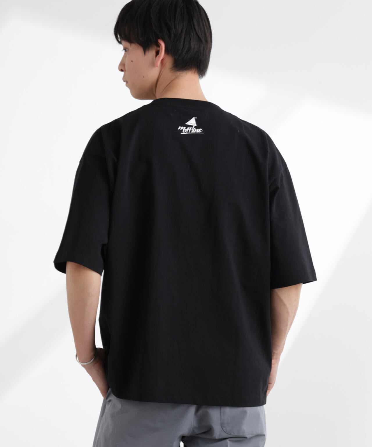 「MOFFISIE」1.0オリジナルプリント Tシャツ 半袖 6725124225