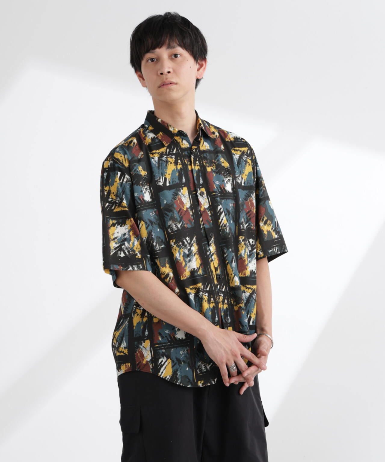 アート柄シャツ 半袖 6725121222