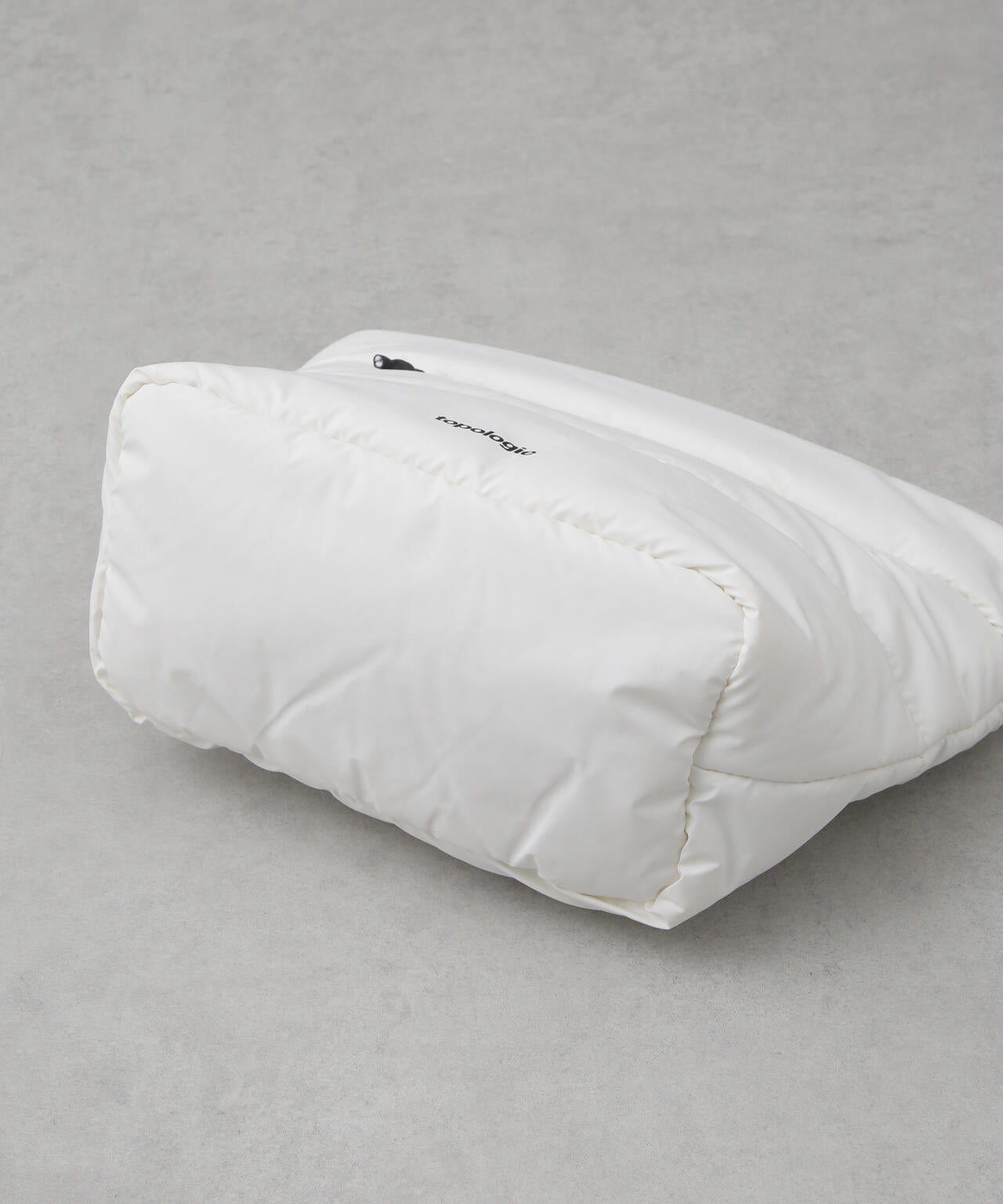 Topologie/Besace Puffer 6705132176