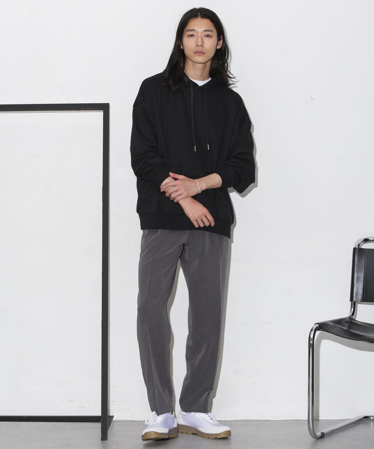 ビックシルエットフーディー 6724123210