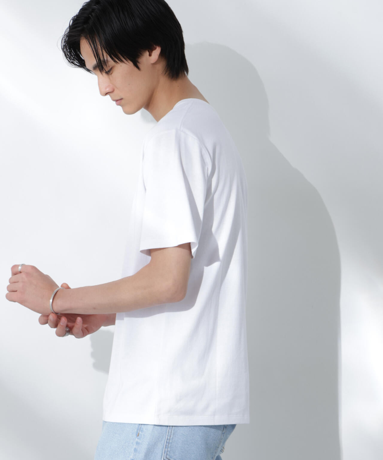WEB限定/Anti Soaked(R) 汗染み防止 Vネック レギュラーシルエットTシャツ 6685124206
