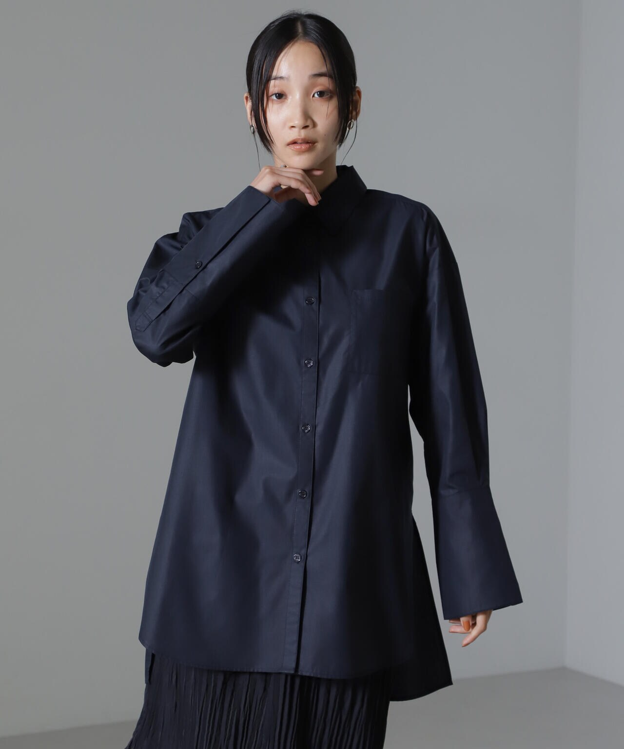 サイドタブ付ワイドスリーブシャツ 6734220314