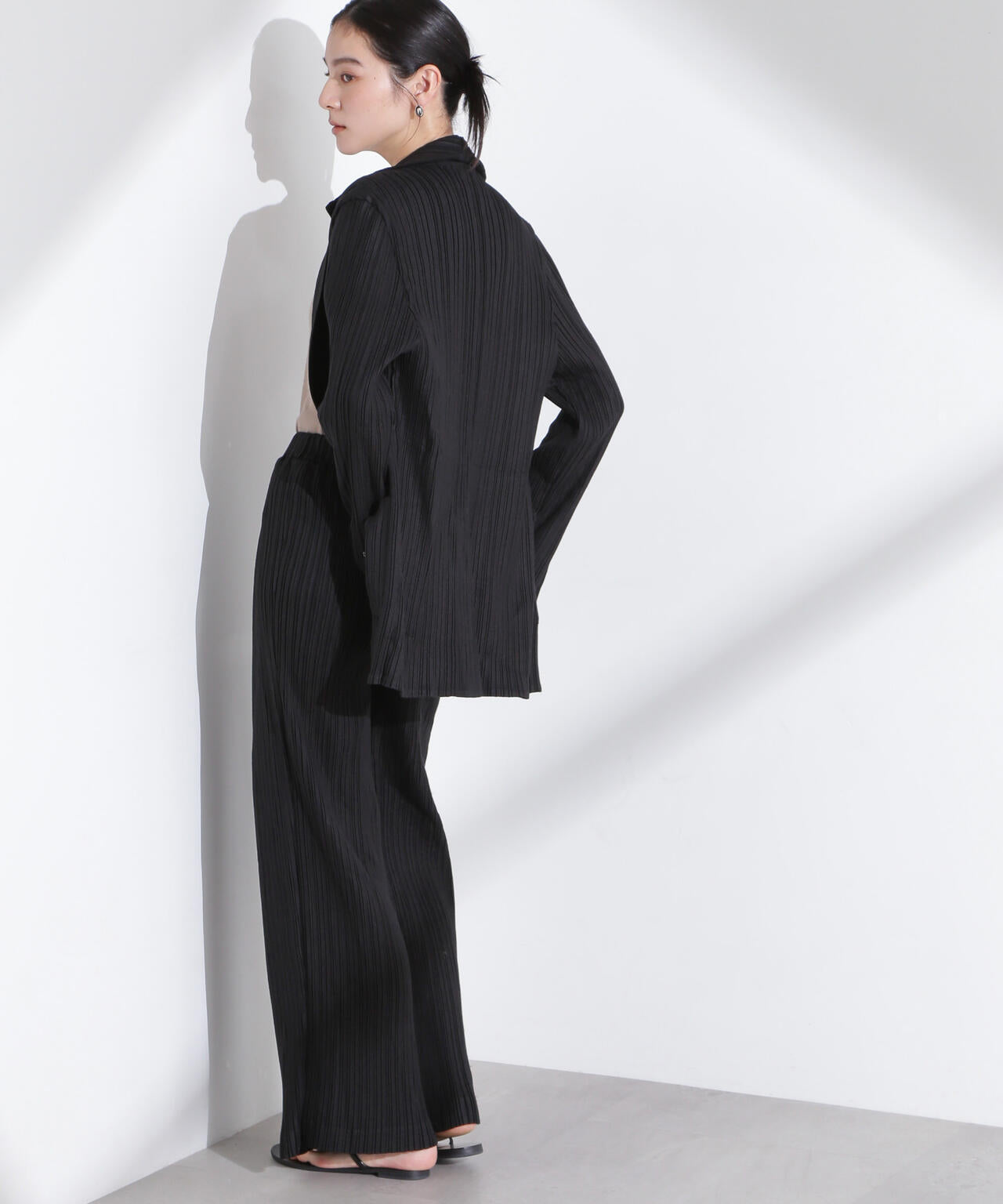 Gongdid Design/Cotton pleated blazer(セットアップ可) 6715116008