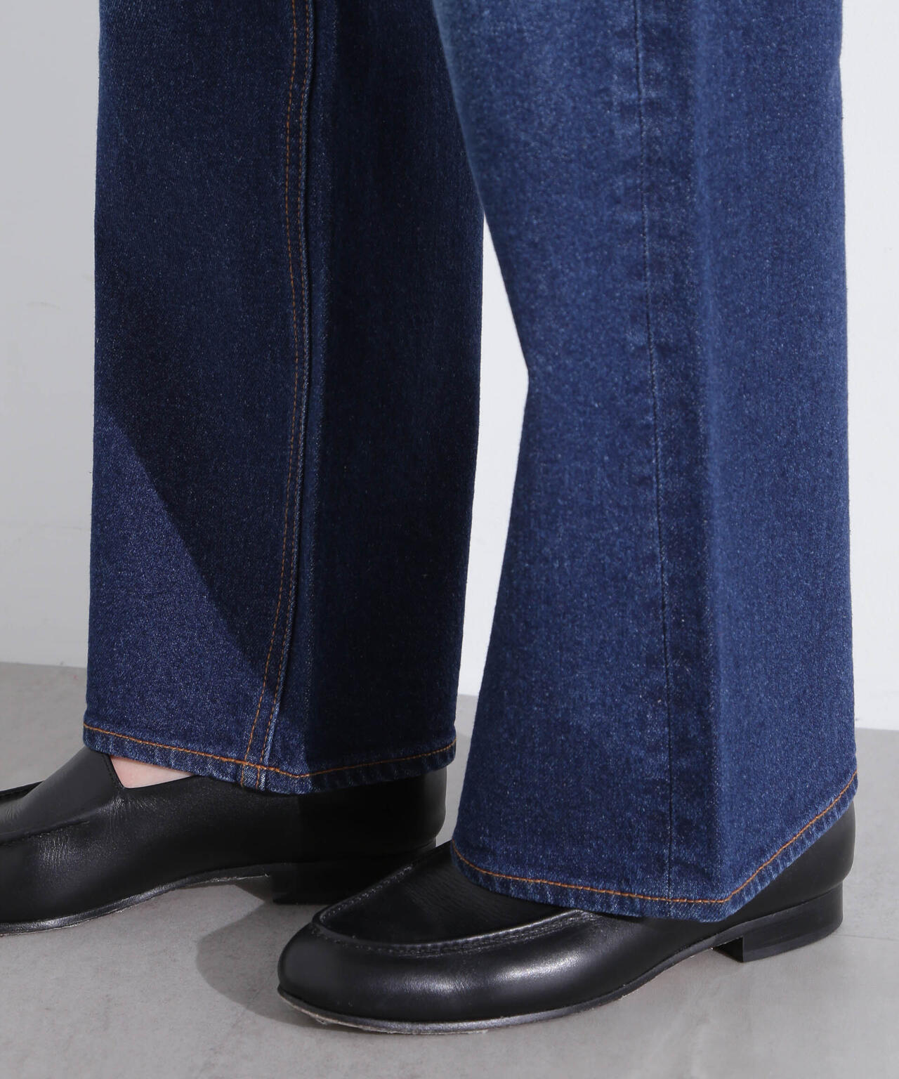 「MC」”TIMELESS WARDROBE”ストレートフィットデニム 6695127316