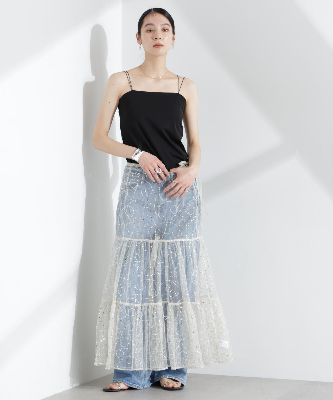 Sara mallika/SHINY SEQUIN EMBROIDERY SKIRT 6715130014