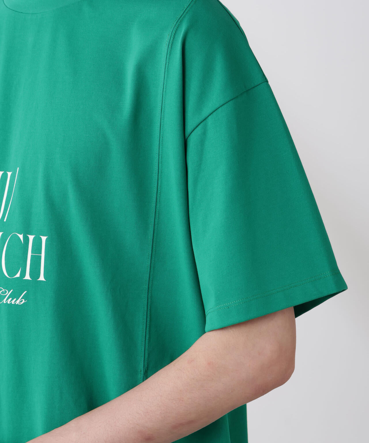 「NJ/CLUB」 ENRICHプリント切り替え Tシャツ 6685124223