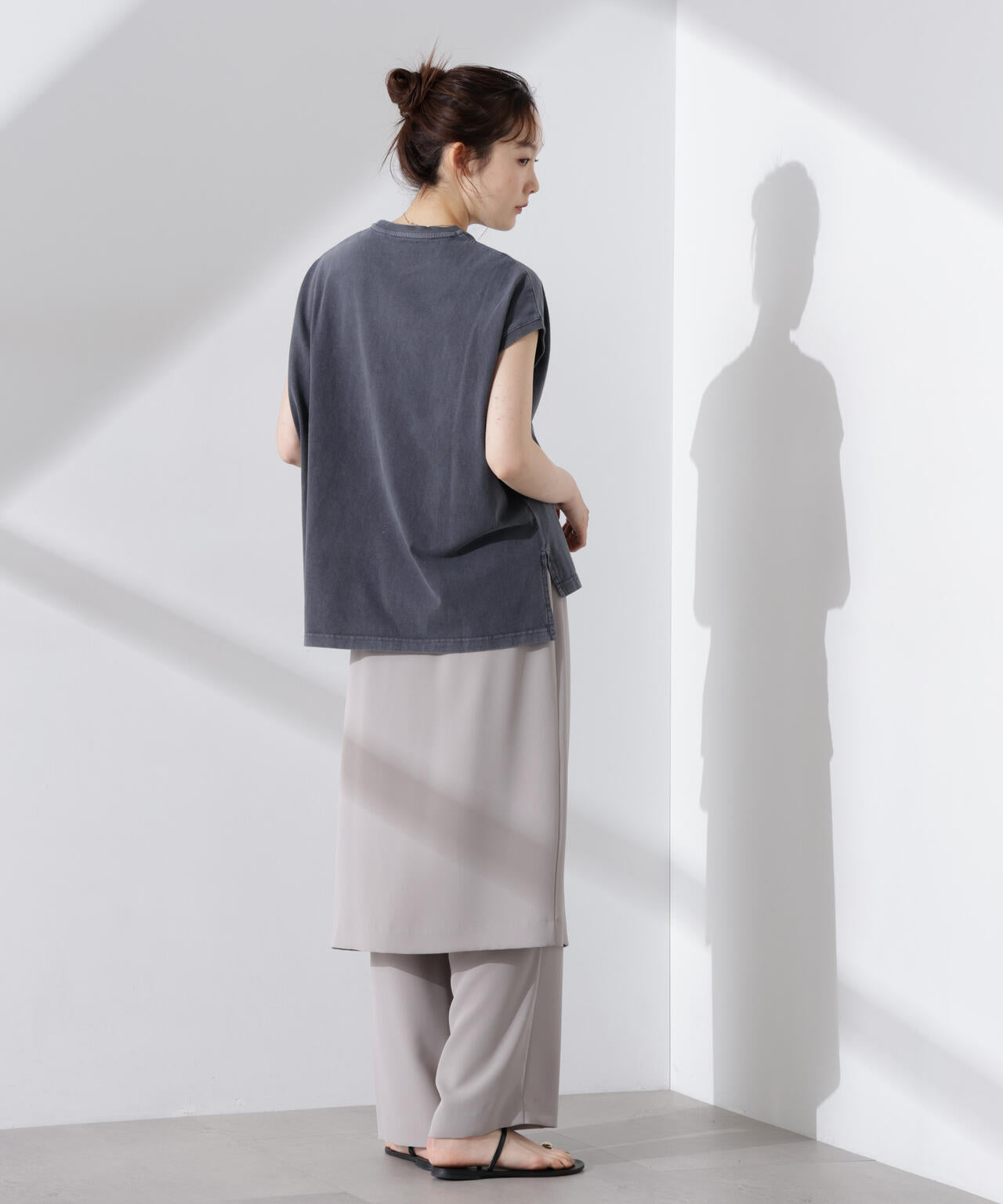 upper hights/BIG NO SLEEVE TEE 6715124023