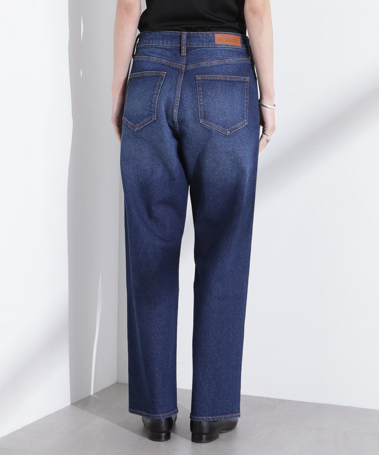 「MC」”TIMELESS WARDROBE”ストレートフィットデニム 6695127316