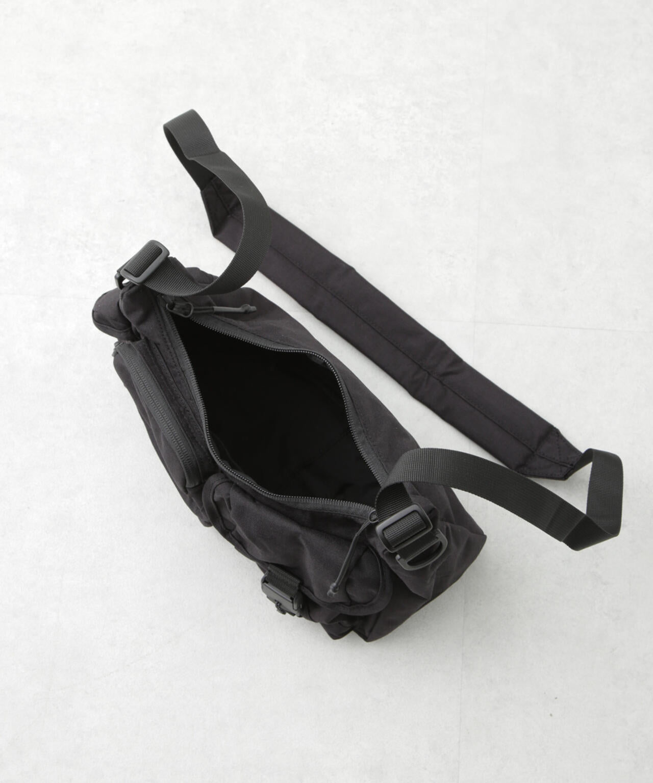 BAICYCLON by Bagjack/MULTI POCKETS SHOULDER BAG S 6705132163