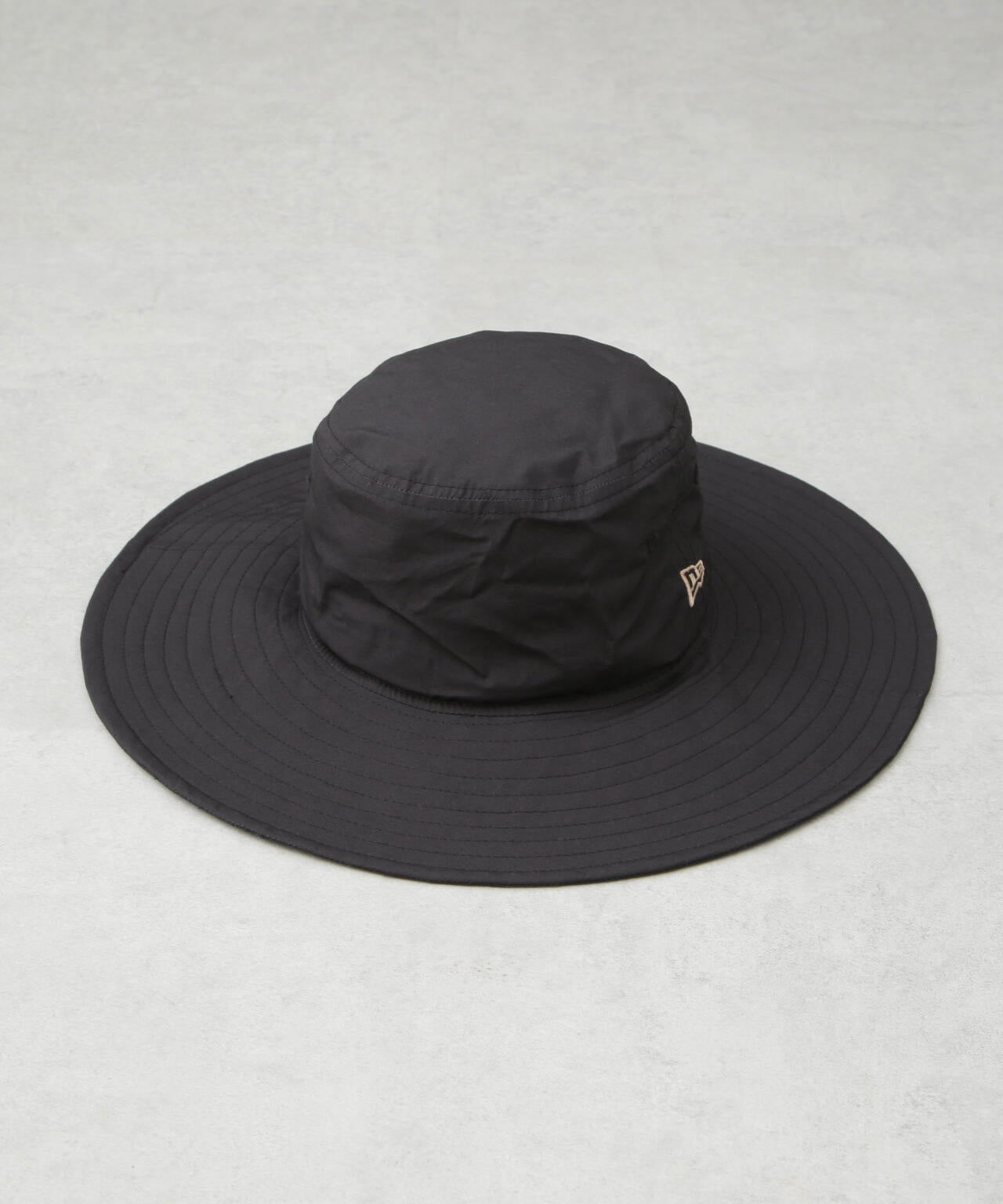 NEW ERA/ADVENTURE WIDE BRIM BASIC TYPE 6715139026