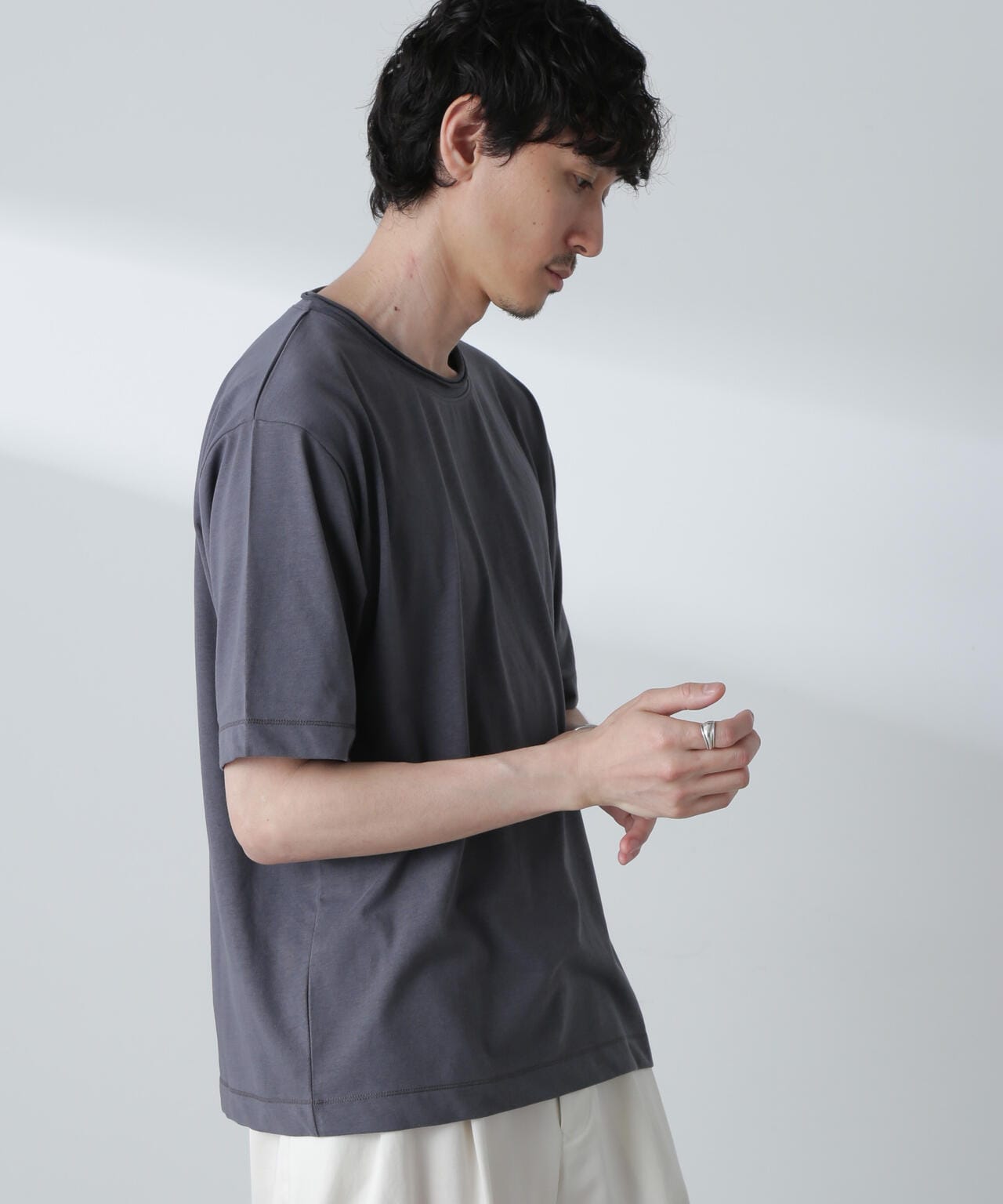 ダブルロールネック プレーティングTシャツ 6684124251