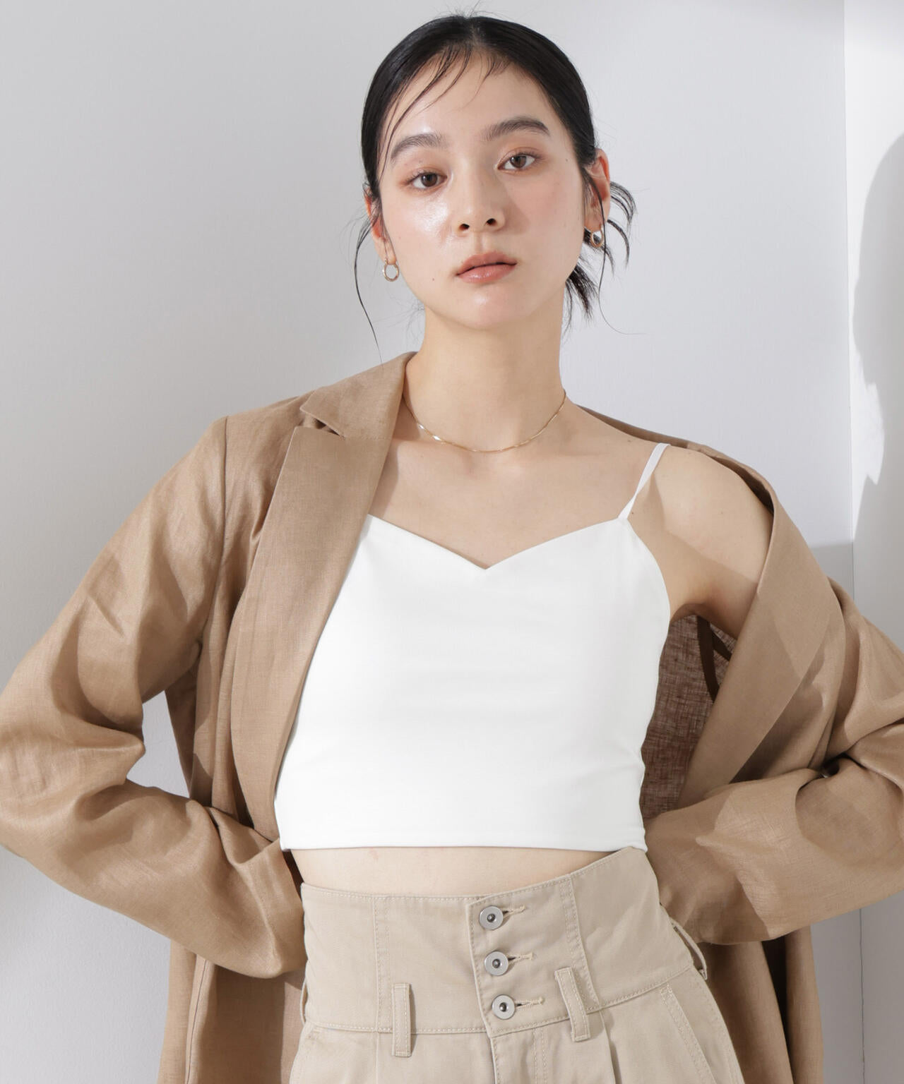 ストレッチポンチカップ付きブラトップキャミソール 6695124317