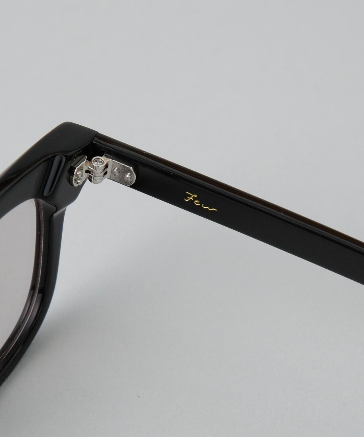 NEW.(Few.)/F19 6704140004
