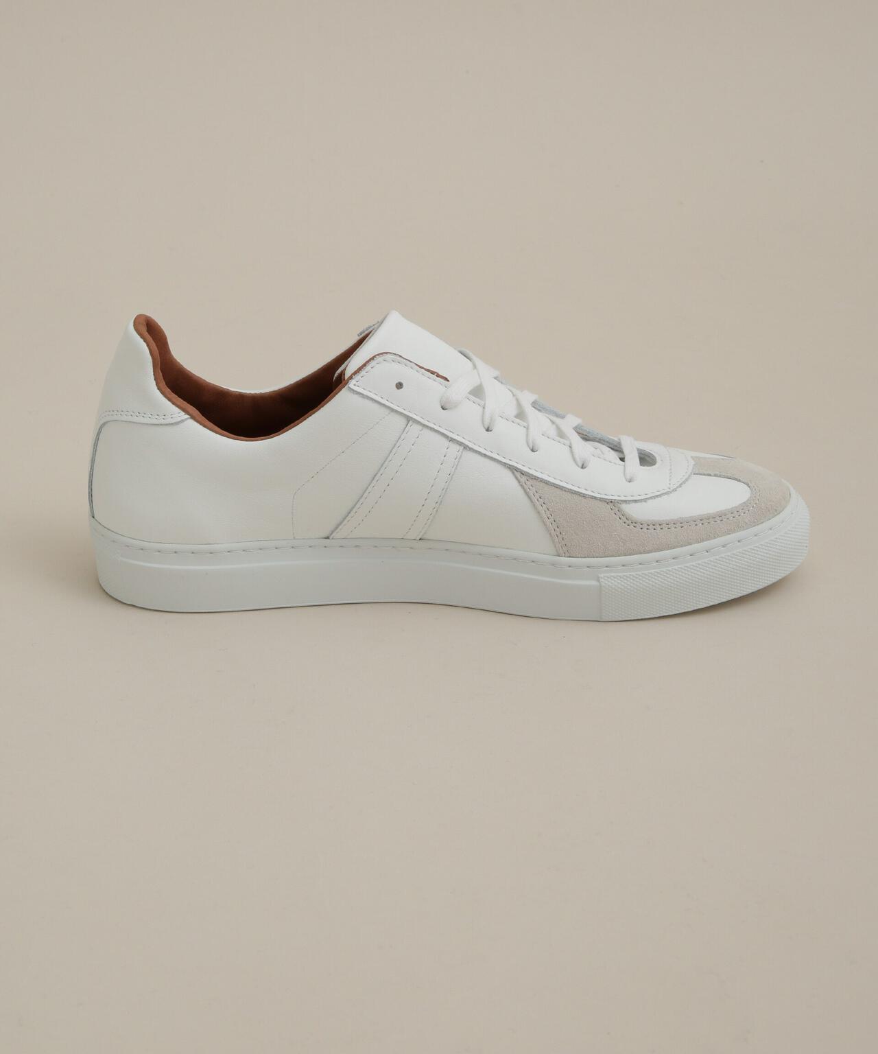 REPRODUCTION OF FOUND/GERMAN MILITARY TRAINER 6702234083