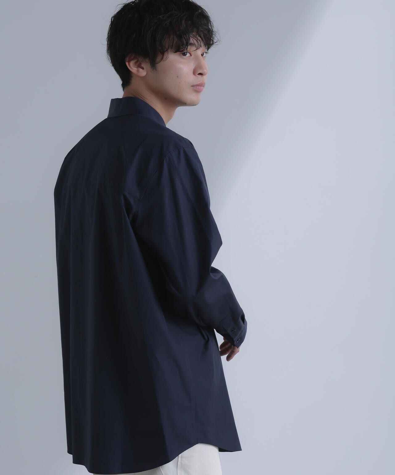 ATON/SUVIN BROAD STANDARD SHIRT 6704120090