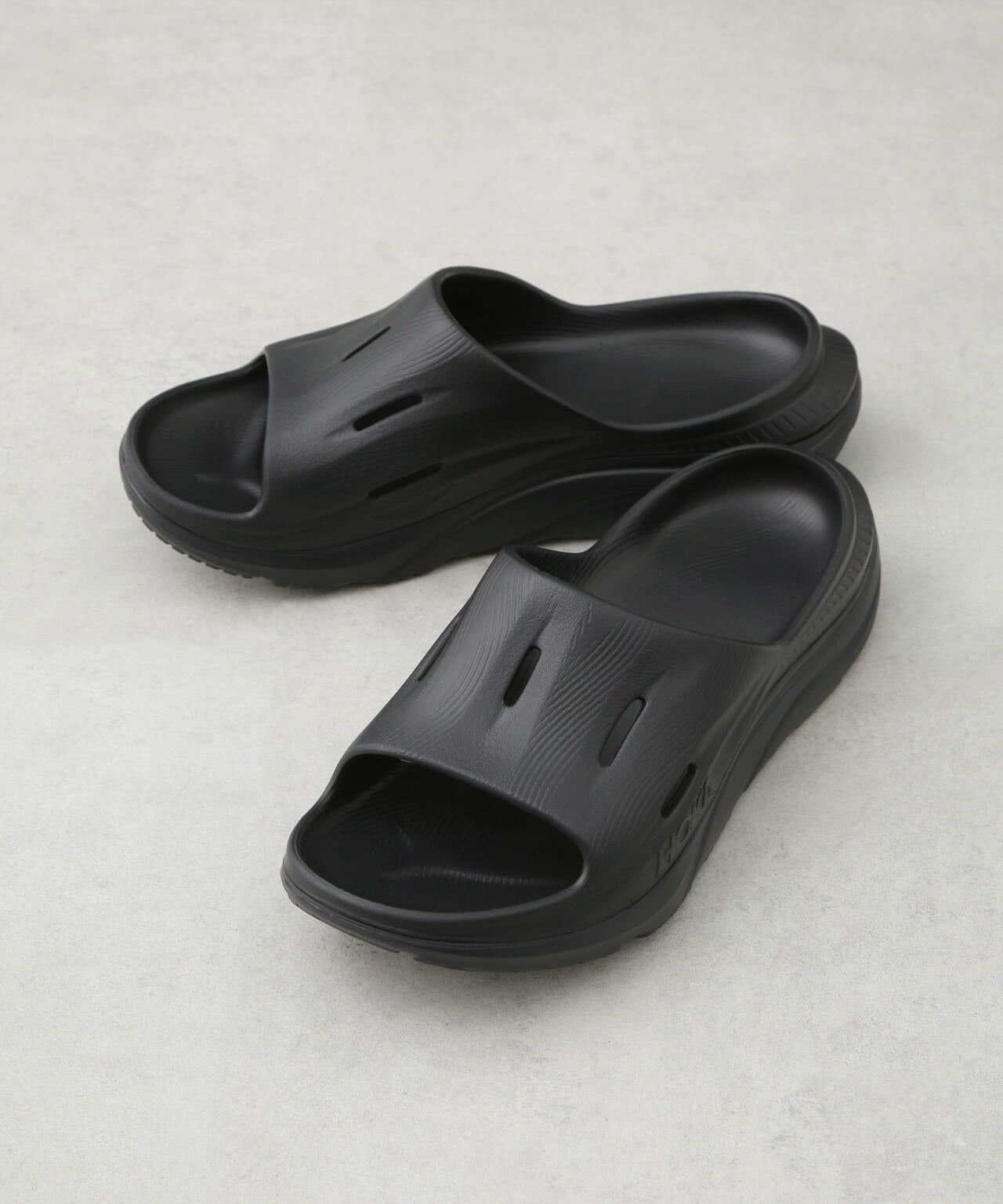 HOKA/U ORA RECOVERY SLIDE 3 6705135025