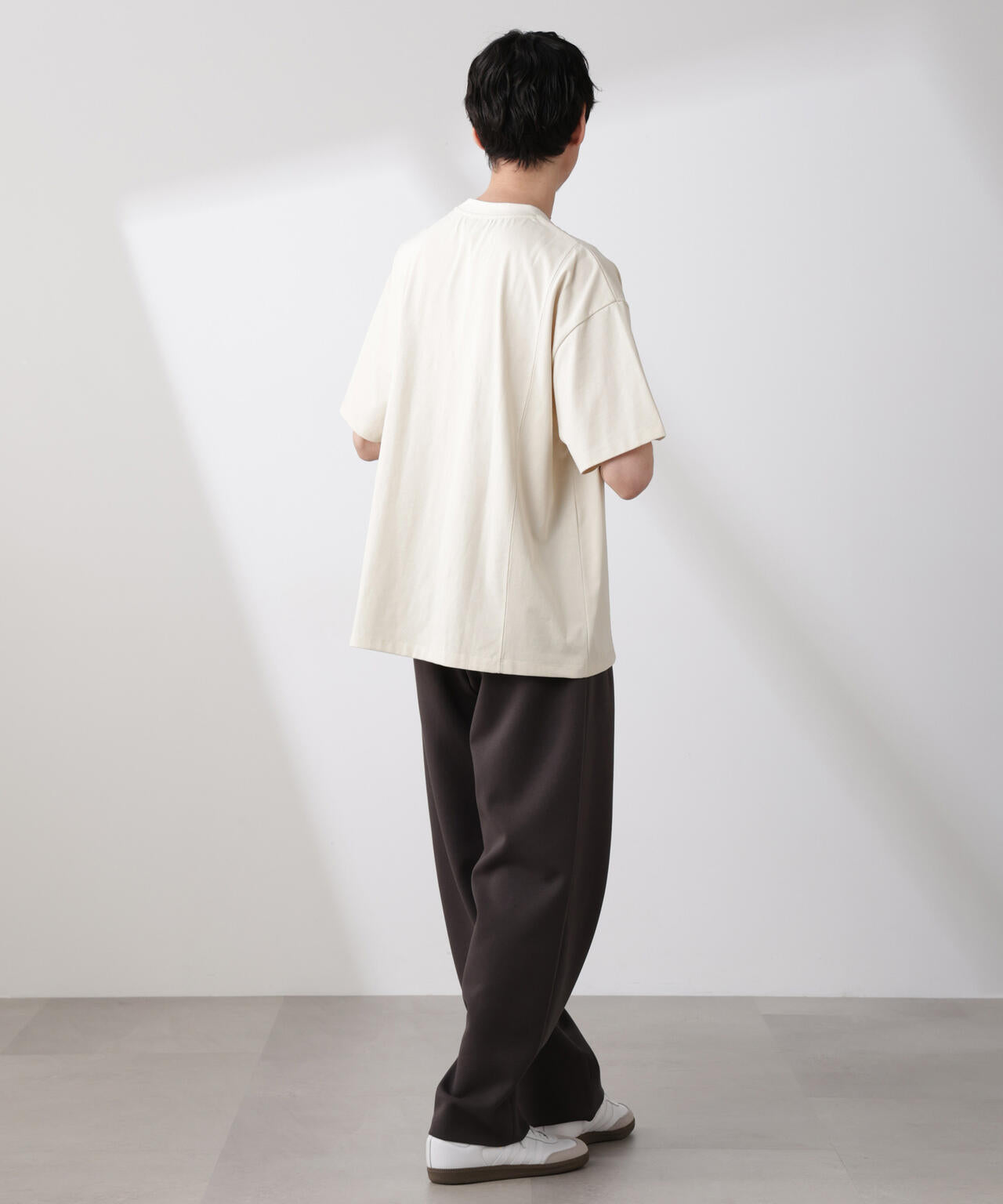 「NJ/CLUB」 ENRICHプリント切り替え Tシャツ 6685124223