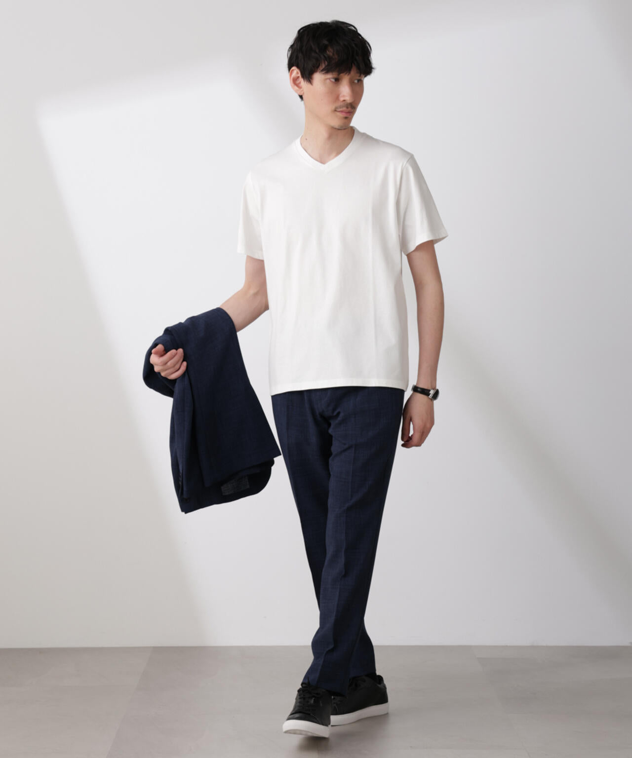 WEB限定/ジャケT(R) Vネック 半袖 6685124229