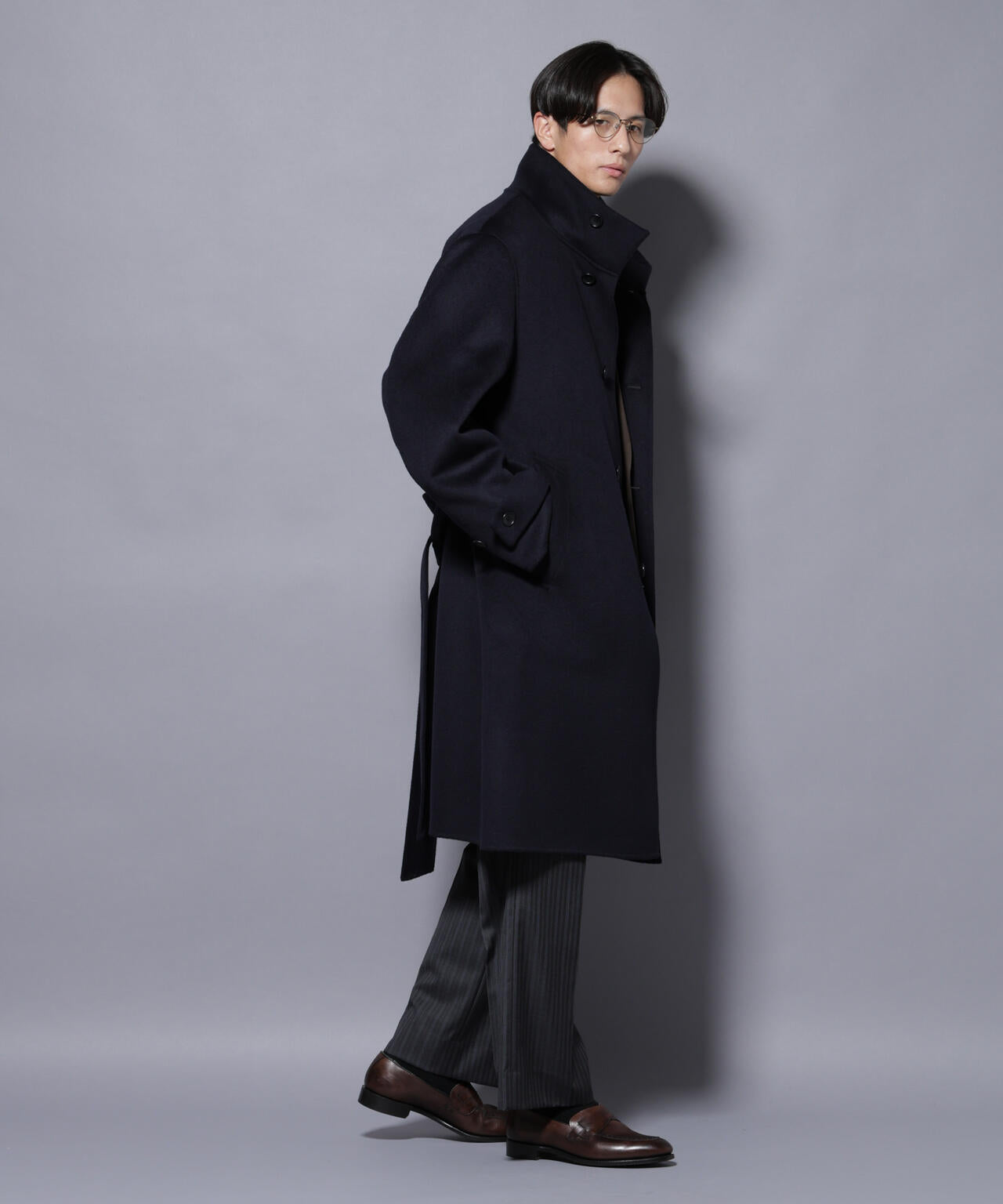 ウールリバースタンドベルテッドコート 6685211202