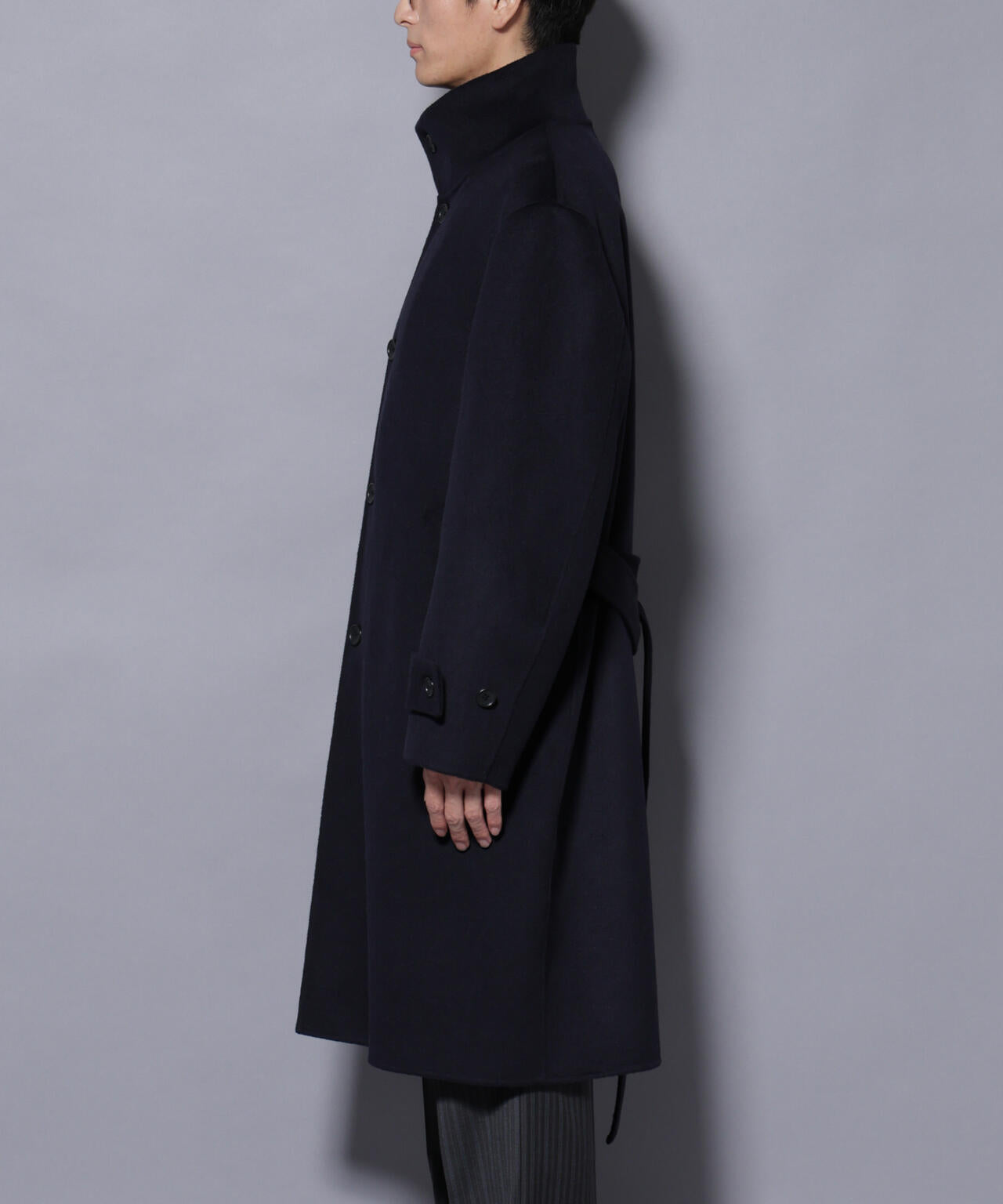 ウールリバースタンドベルテッドコート 6685211202