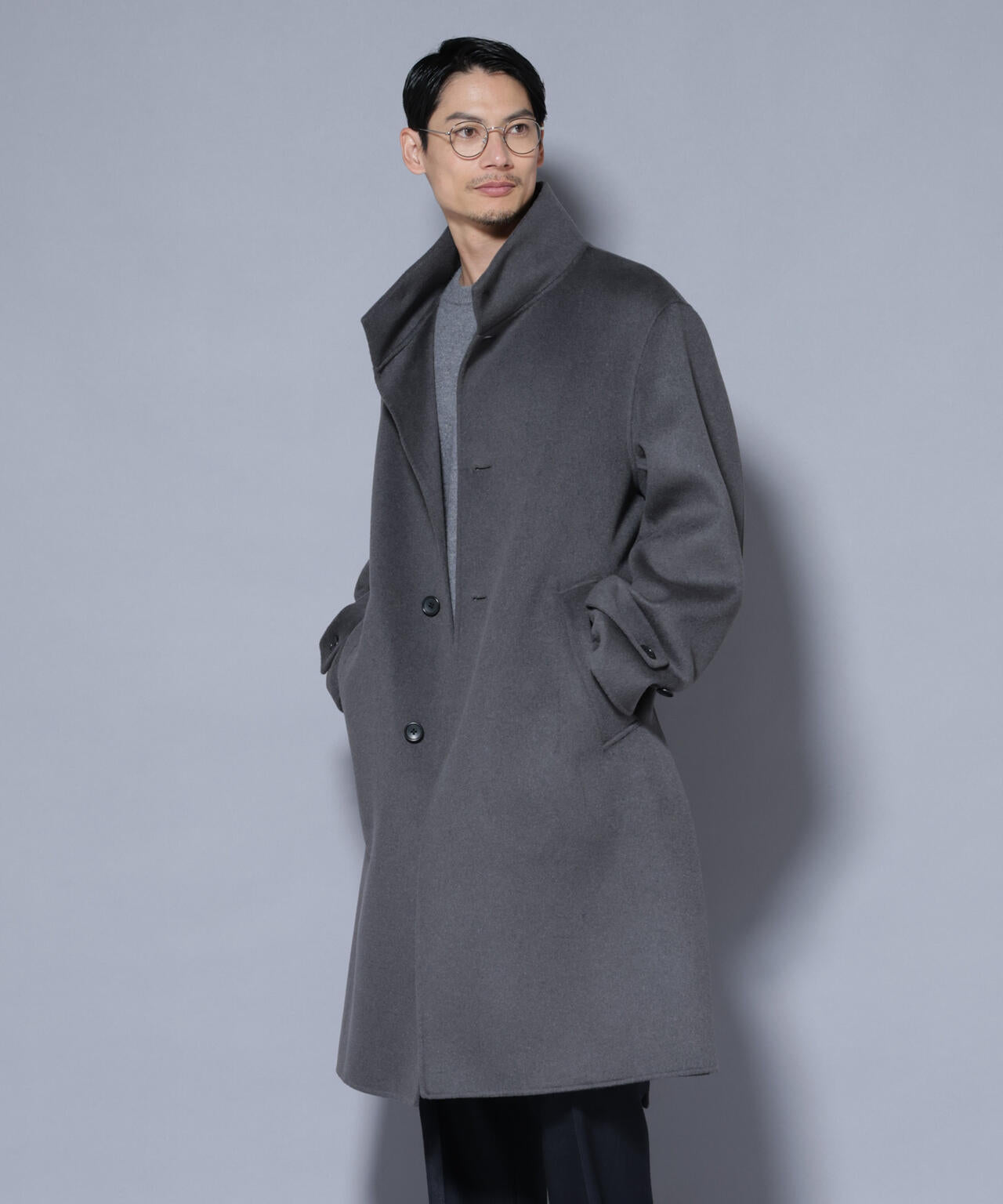 ウールリバースタンドベルテッドコート 6685211202