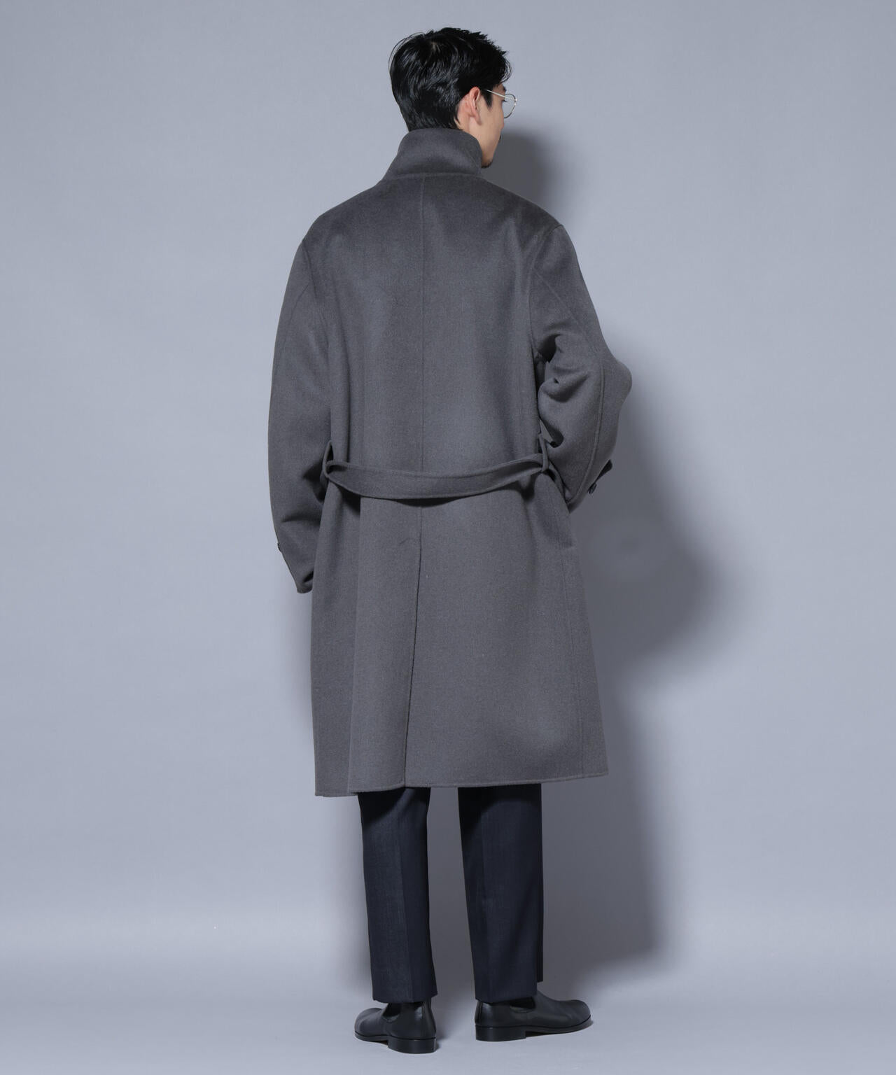 ウールリバースタンドベルテッドコート 6685211202